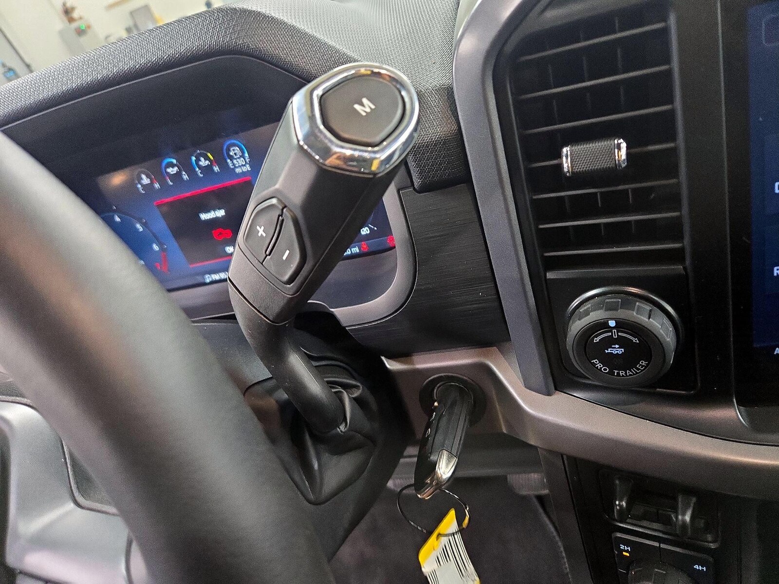 2024 Ford F-150 XLT - Photo 19