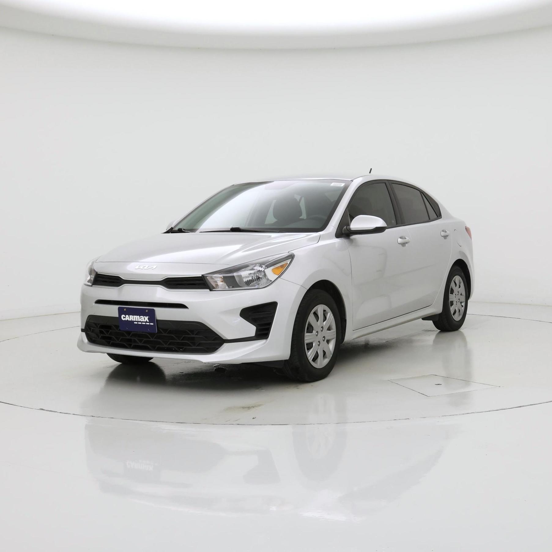 Thumbnail: 2023 Kia Rio - 4