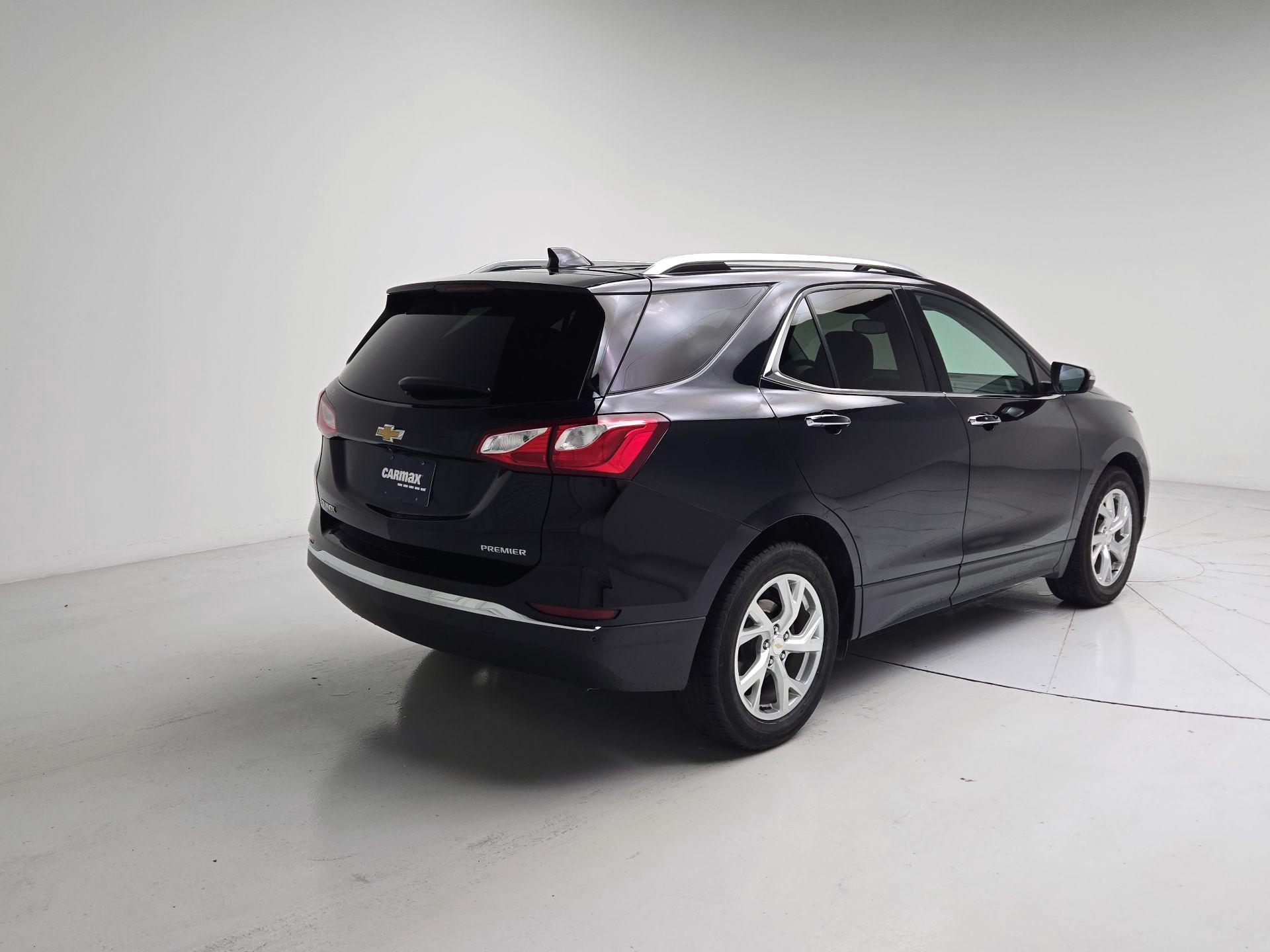 Thumbnail: 2021 Chevrolet Equinox - 5