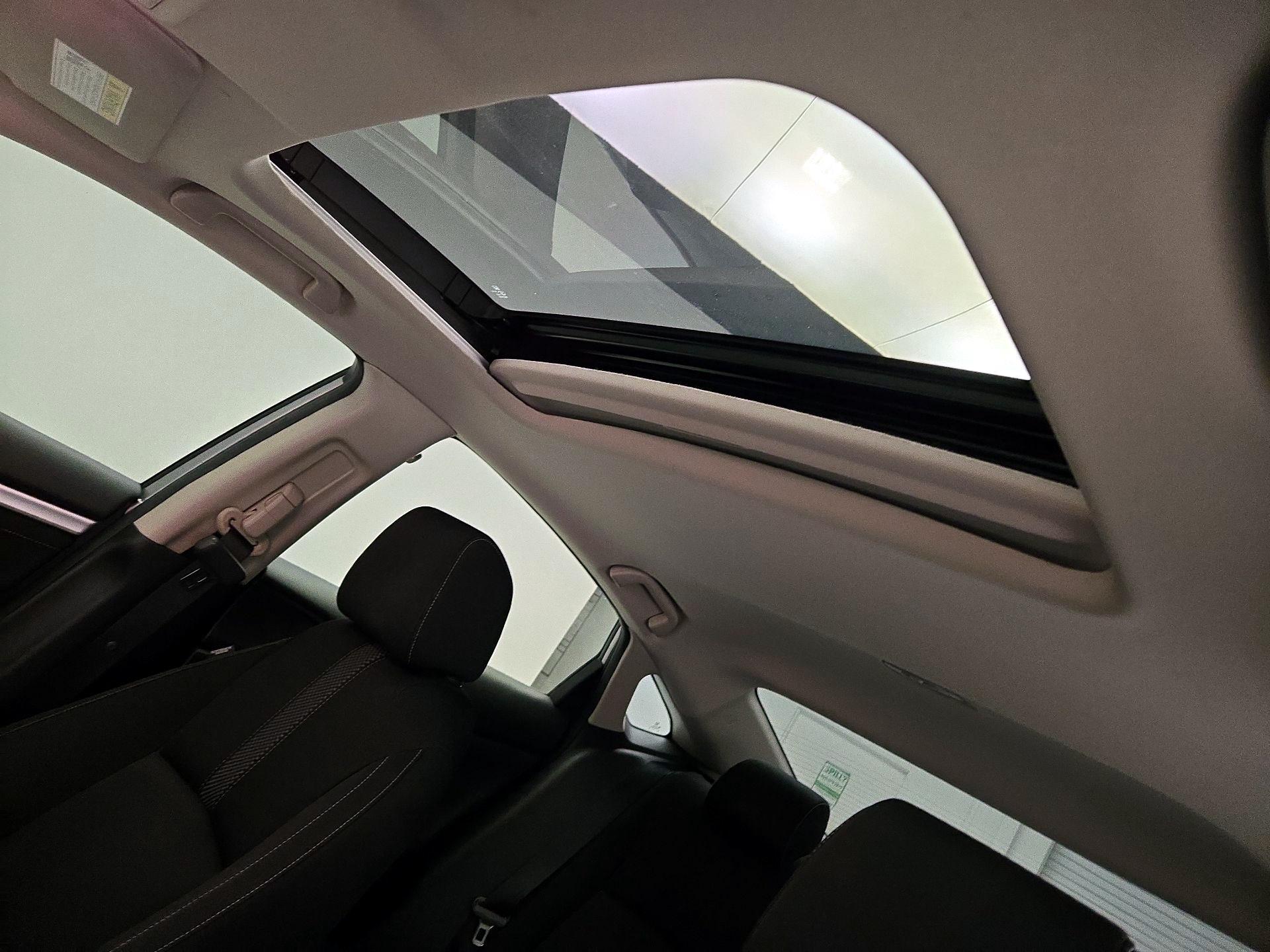 Thumbnail: 2019 Honda Civic - 19