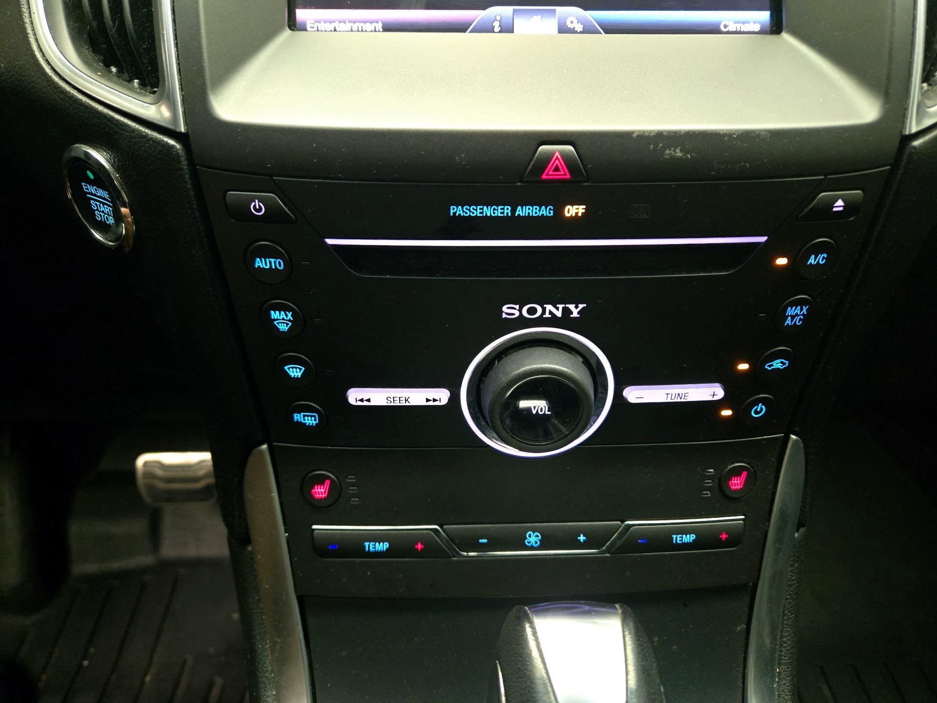 Thumbnail: 2015 Ford Edge - 15
