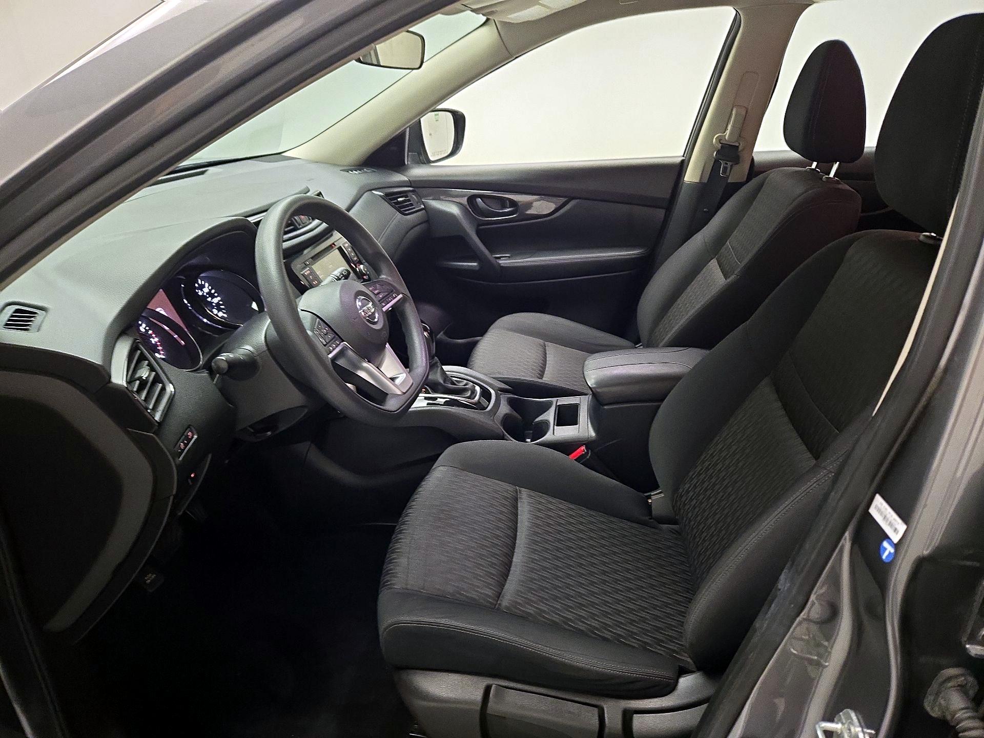 Thumbnail: 2020 Nissan Rogue - 9