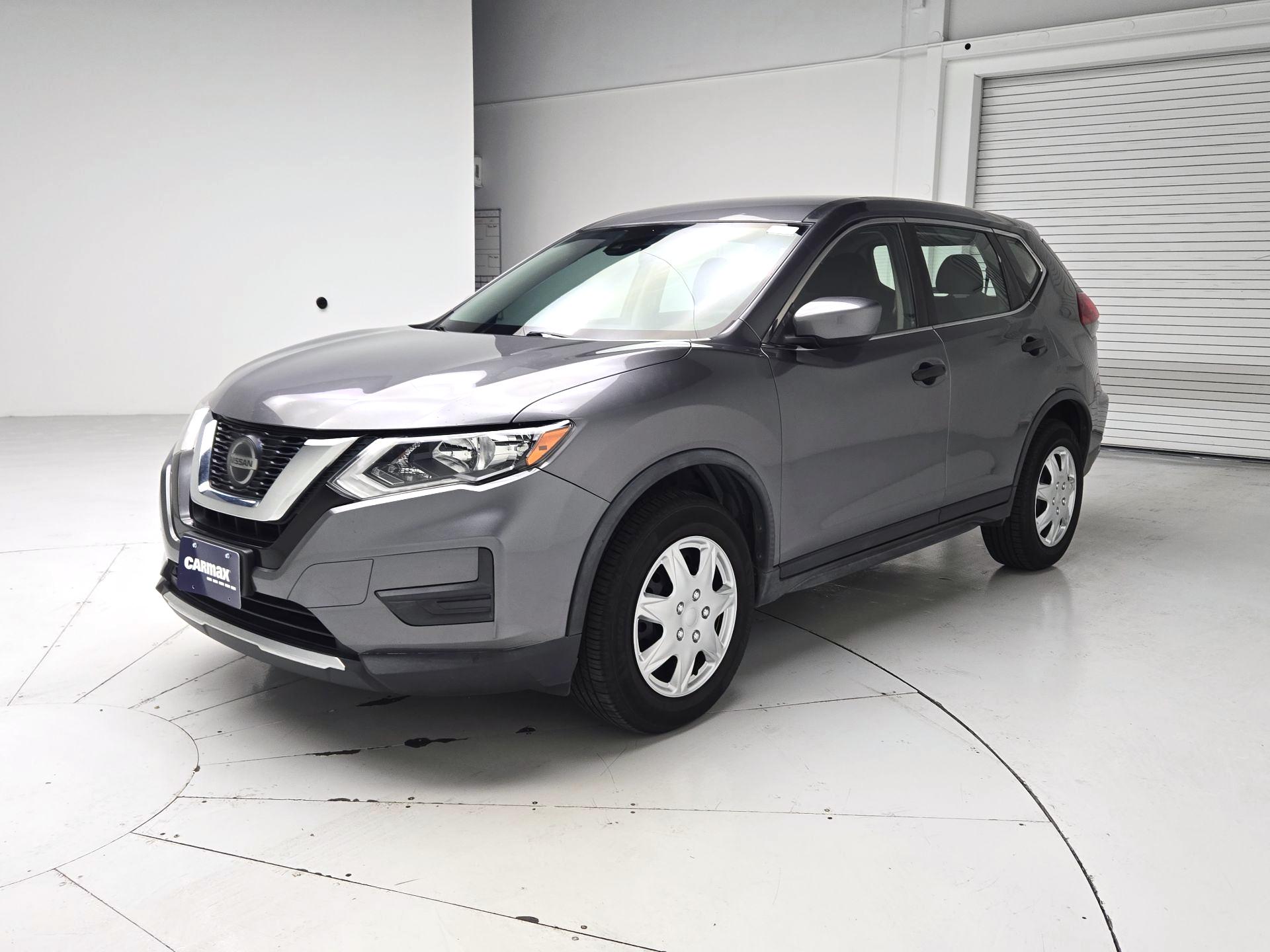 Thumbnail: 2020 Nissan Rogue - 3