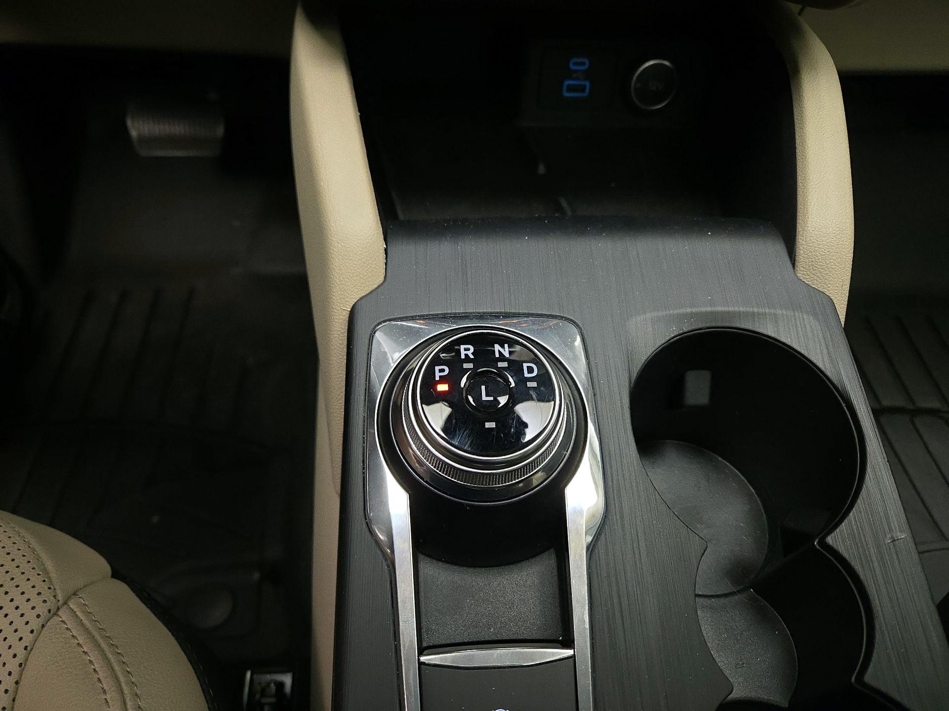 Thumbnail: 2021 Ford Escape - 18