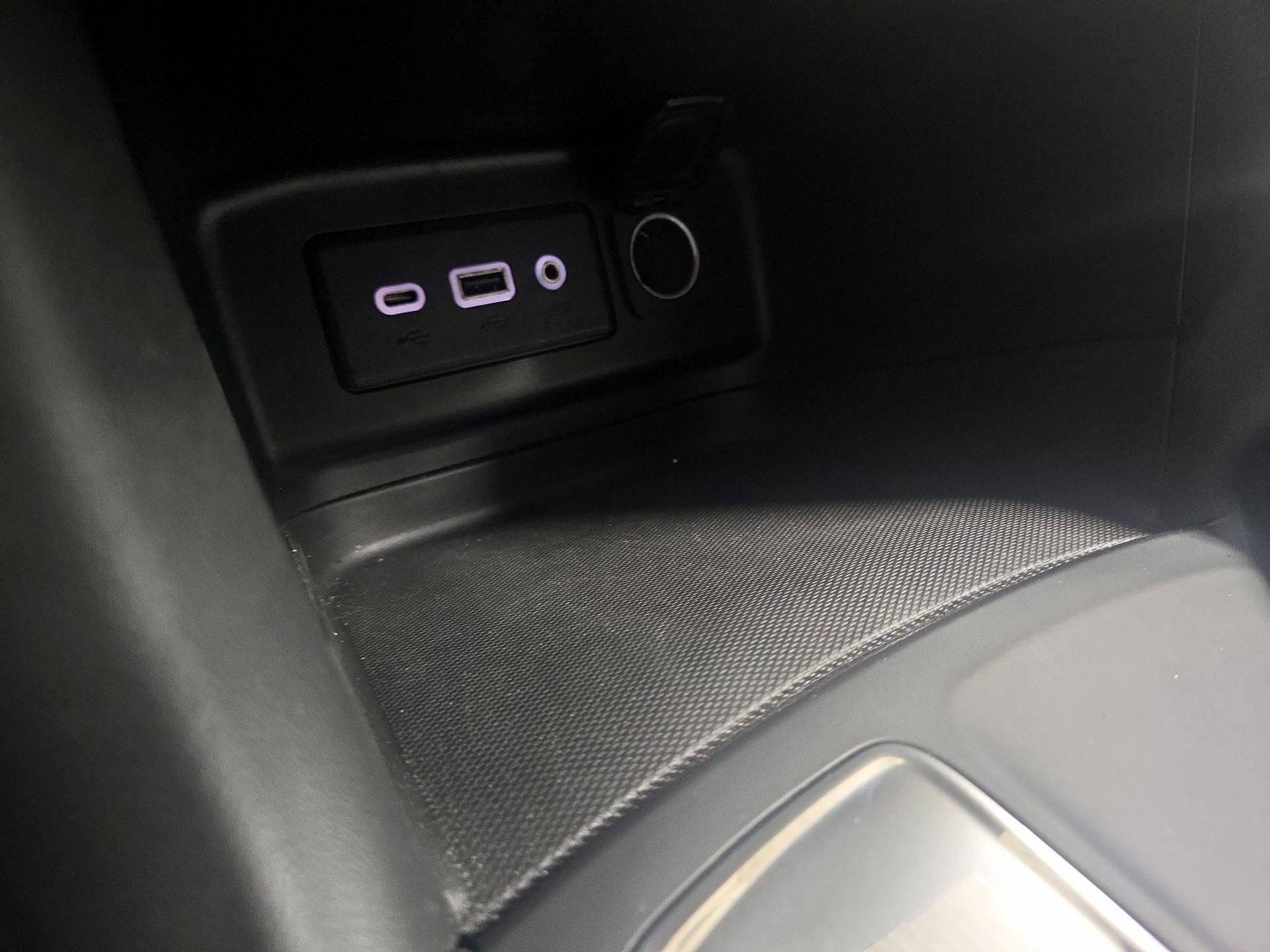 Thumbnail: 2021 Chevrolet Equinox - 18