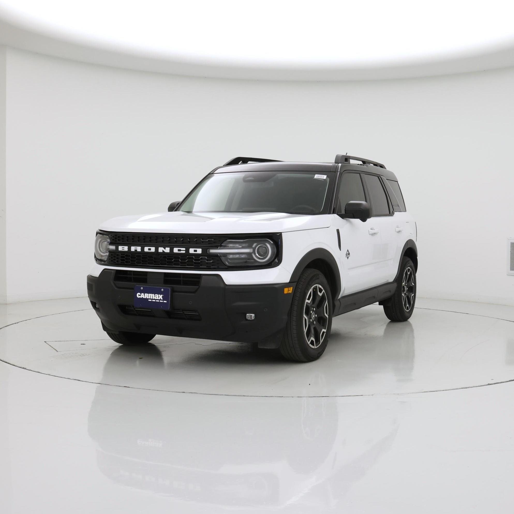 Thumbnail: 2025 Ford Bronco Sport - 4