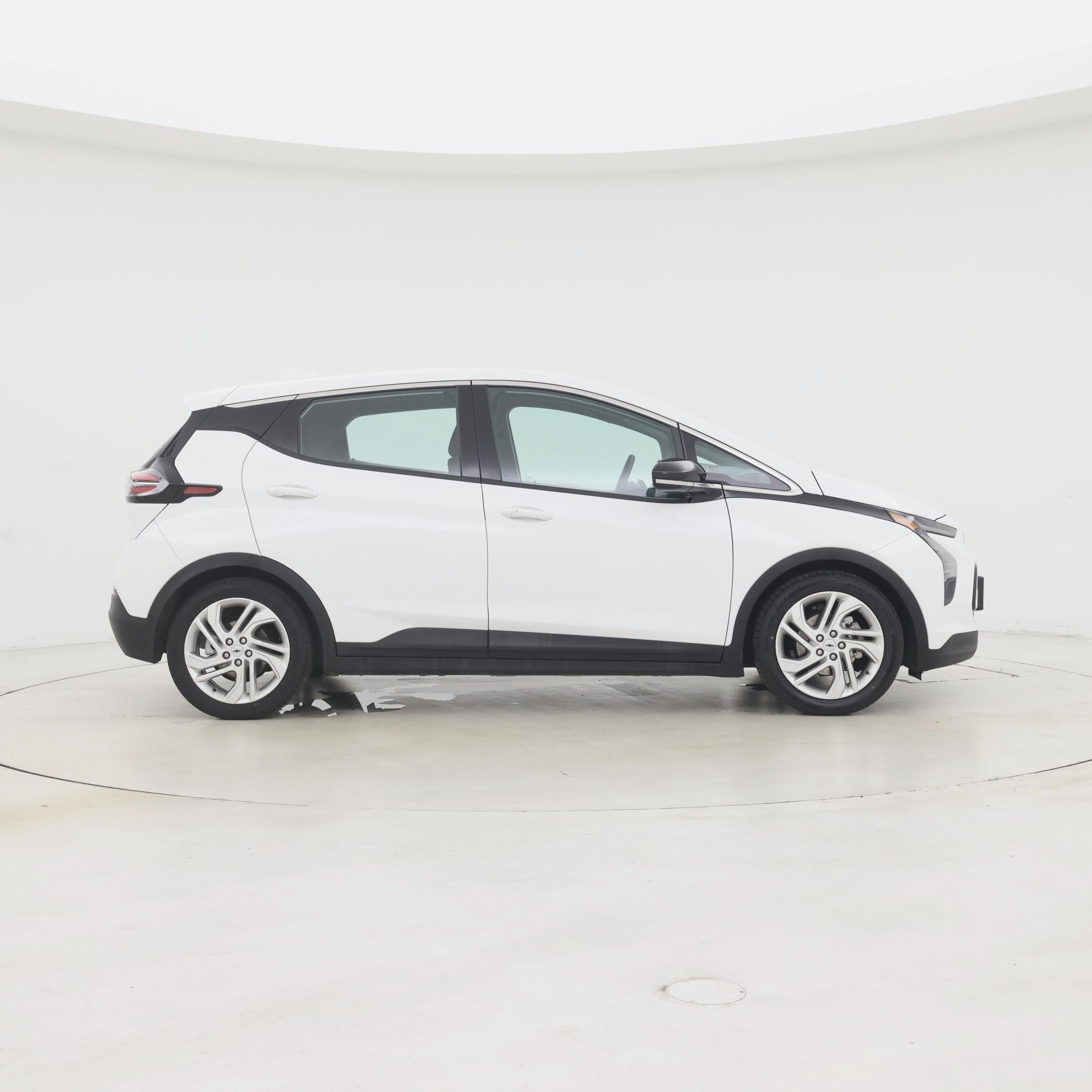 Thumbnail: 2023 Chevrolet Bolt EV - 7