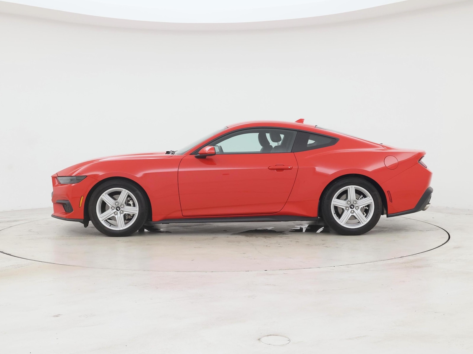 2026 Ford Mustang EcoBoost Premium - Photo 4