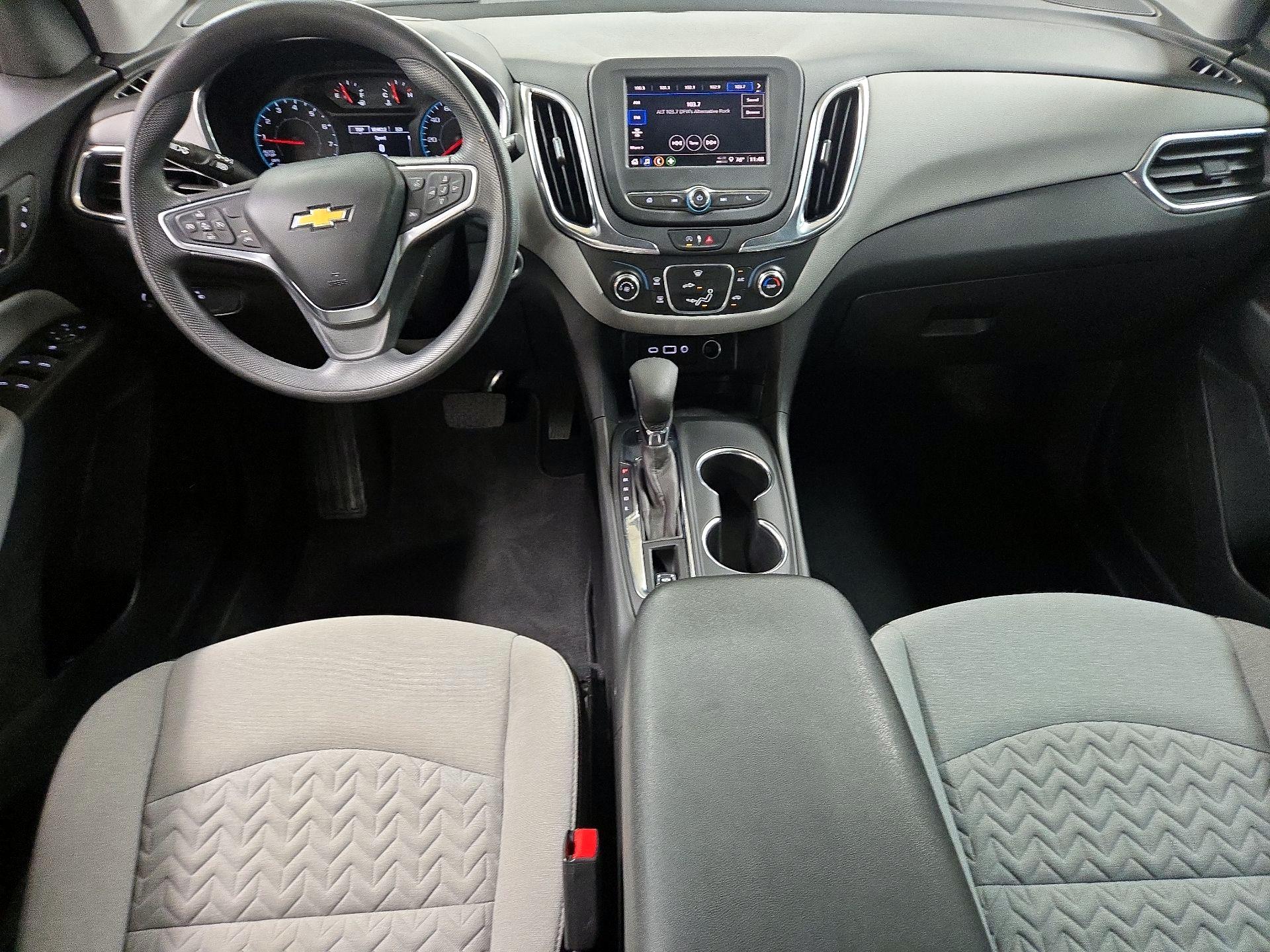 Thumbnail: 2022 Chevrolet Equinox - 9