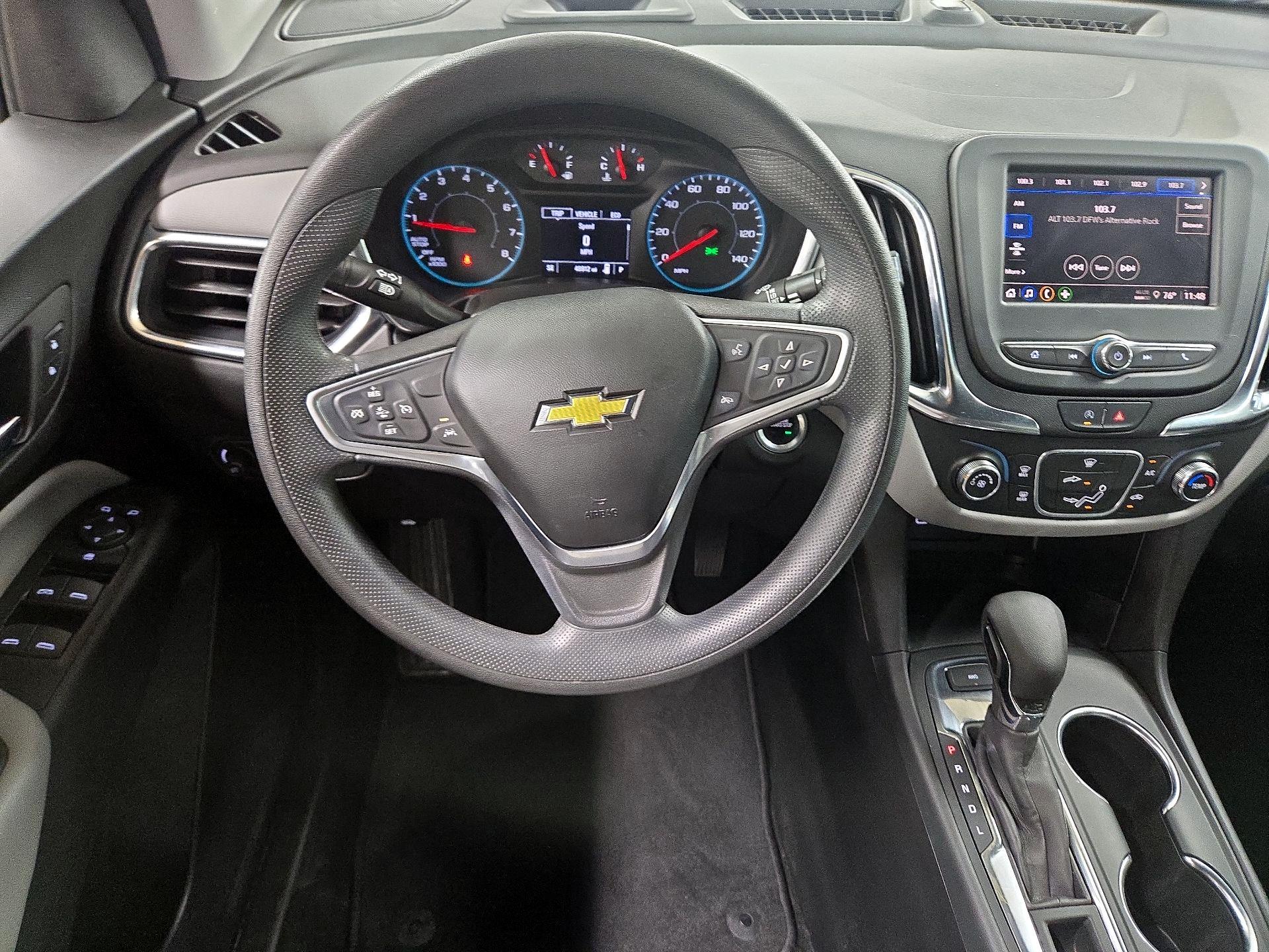 Thumbnail: 2022 Chevrolet Equinox - 10