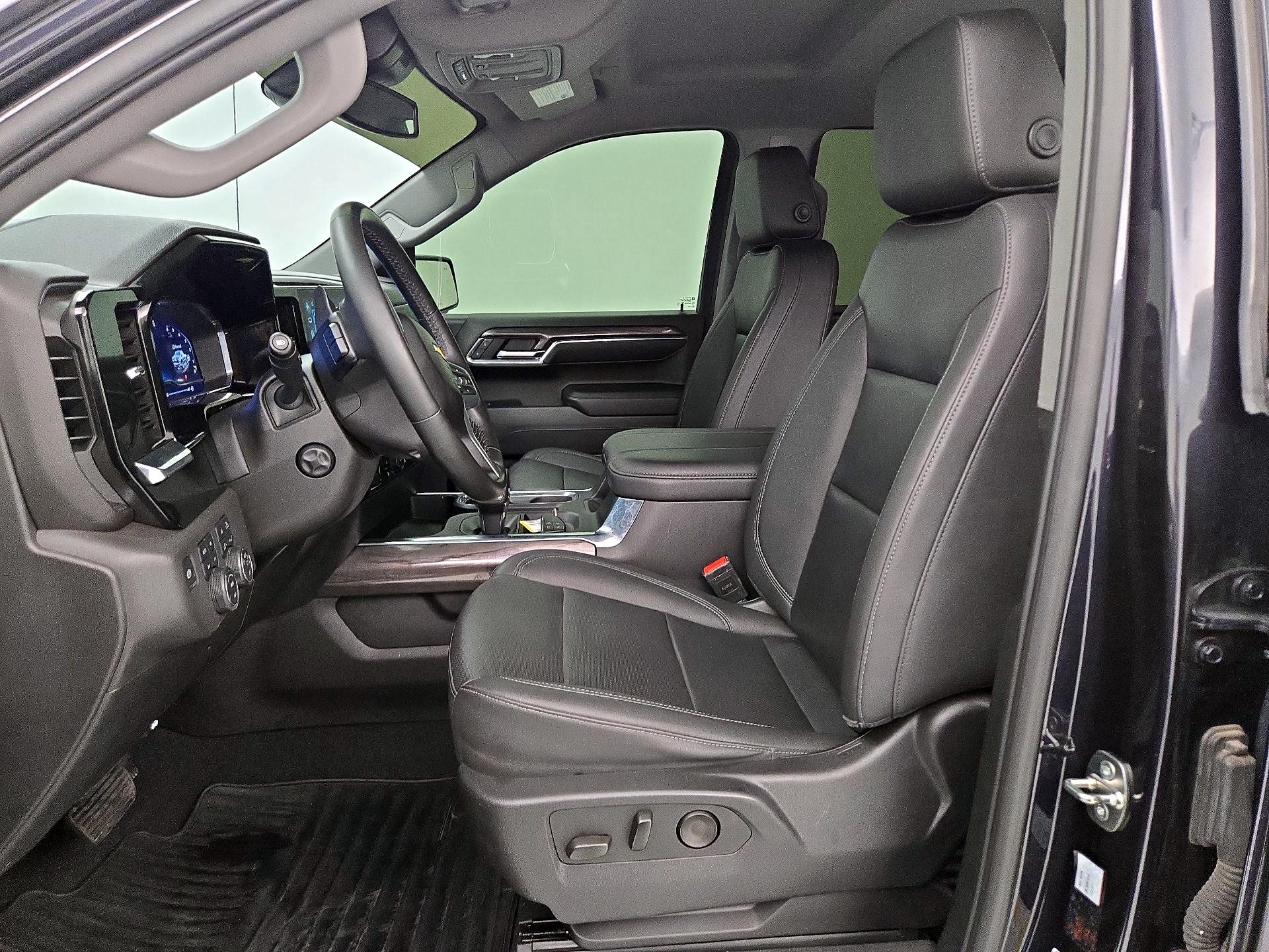 Thumbnail: 2024 Chevrolet Silverado 1500 - 11