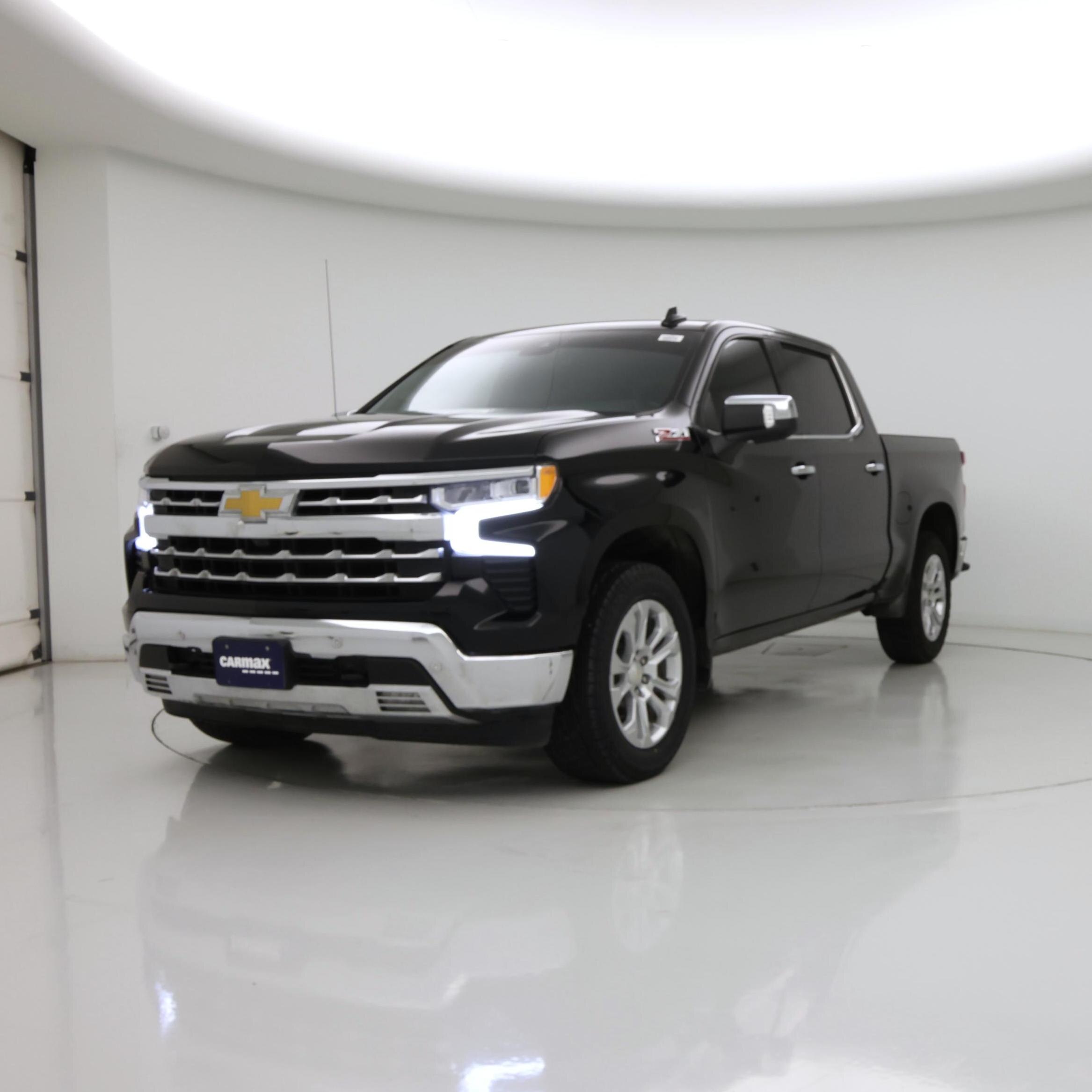 Thumbnail: 2024 Chevrolet Silverado 1500 - 4