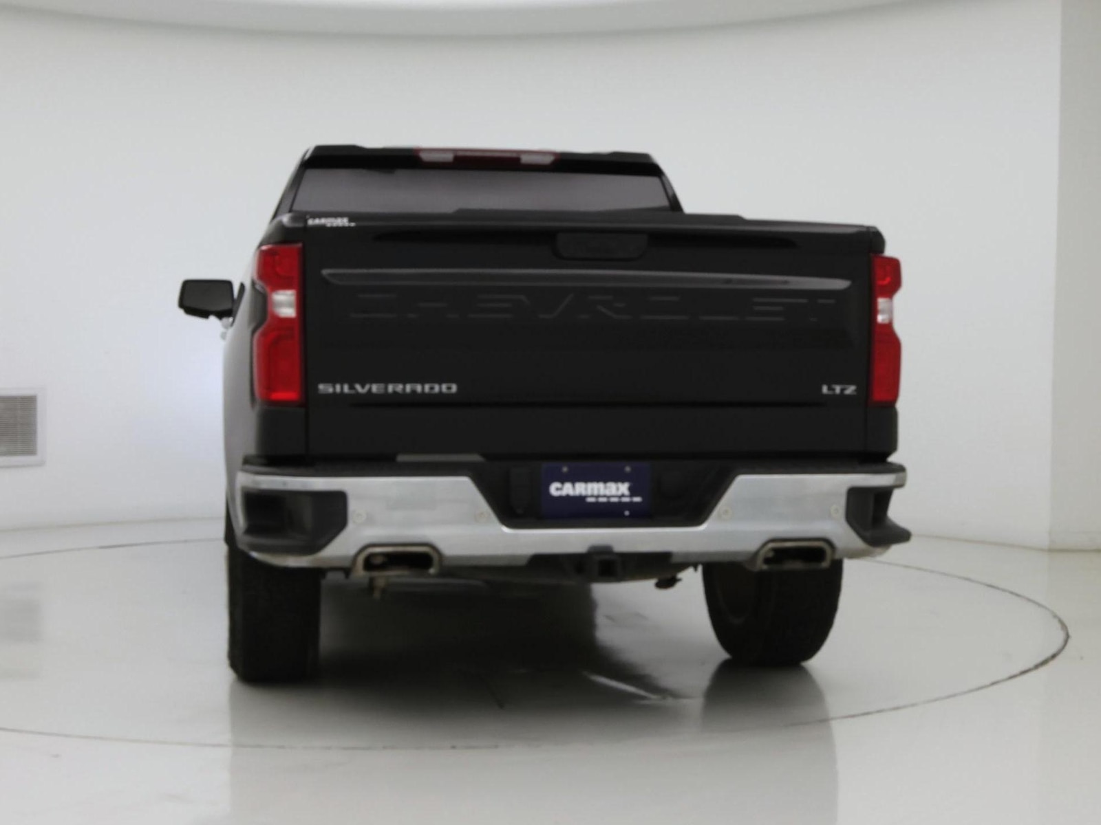 2024 Chevrolet Silverado 1500 LTZ - Photo 7