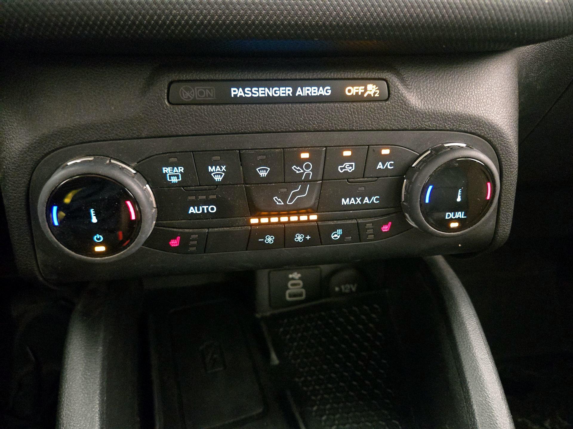Thumbnail: 2024 Ford Bronco Sport - 16