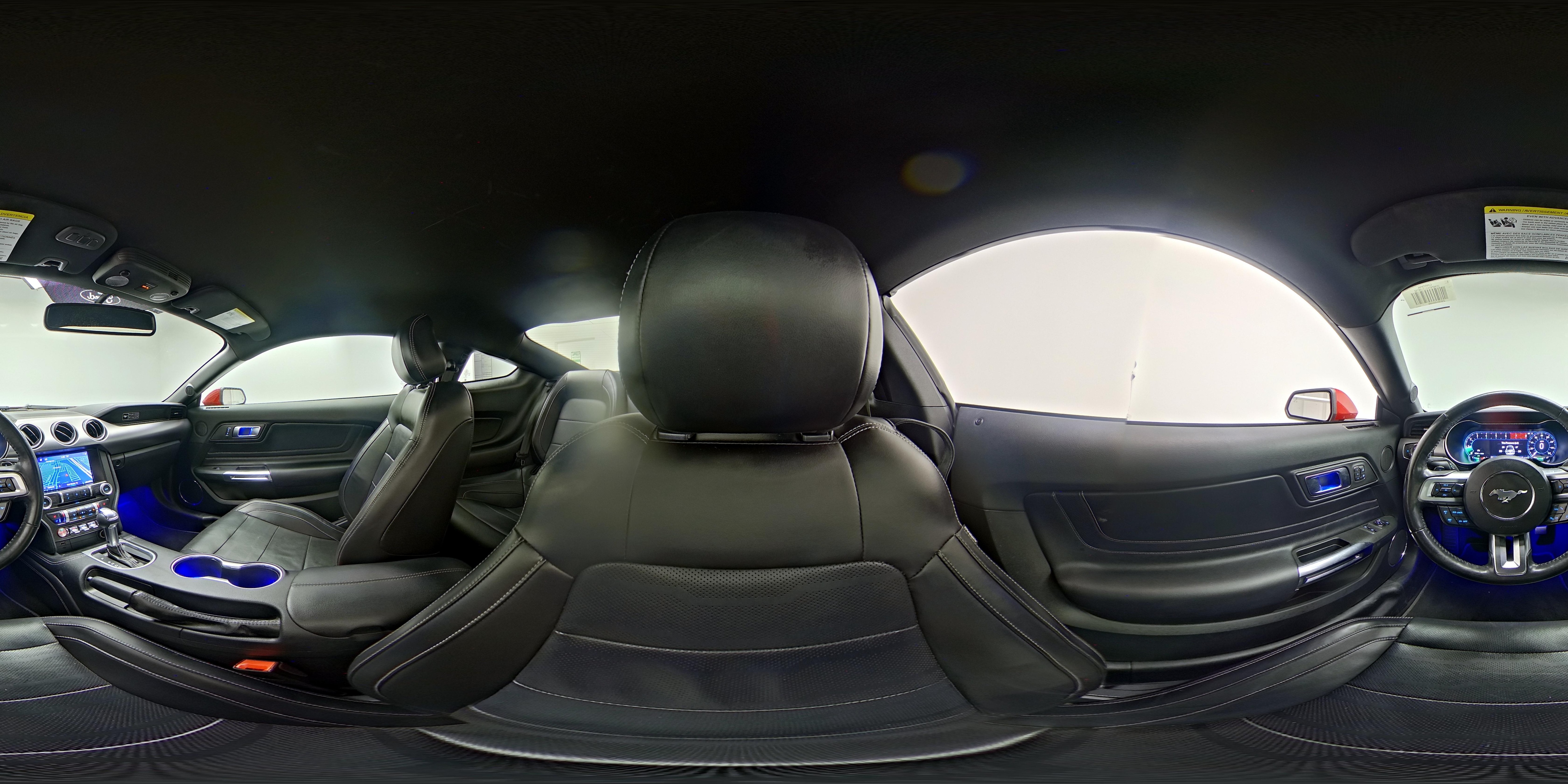 2020 Ford Mustang EcoBoost Premium - Photo 24