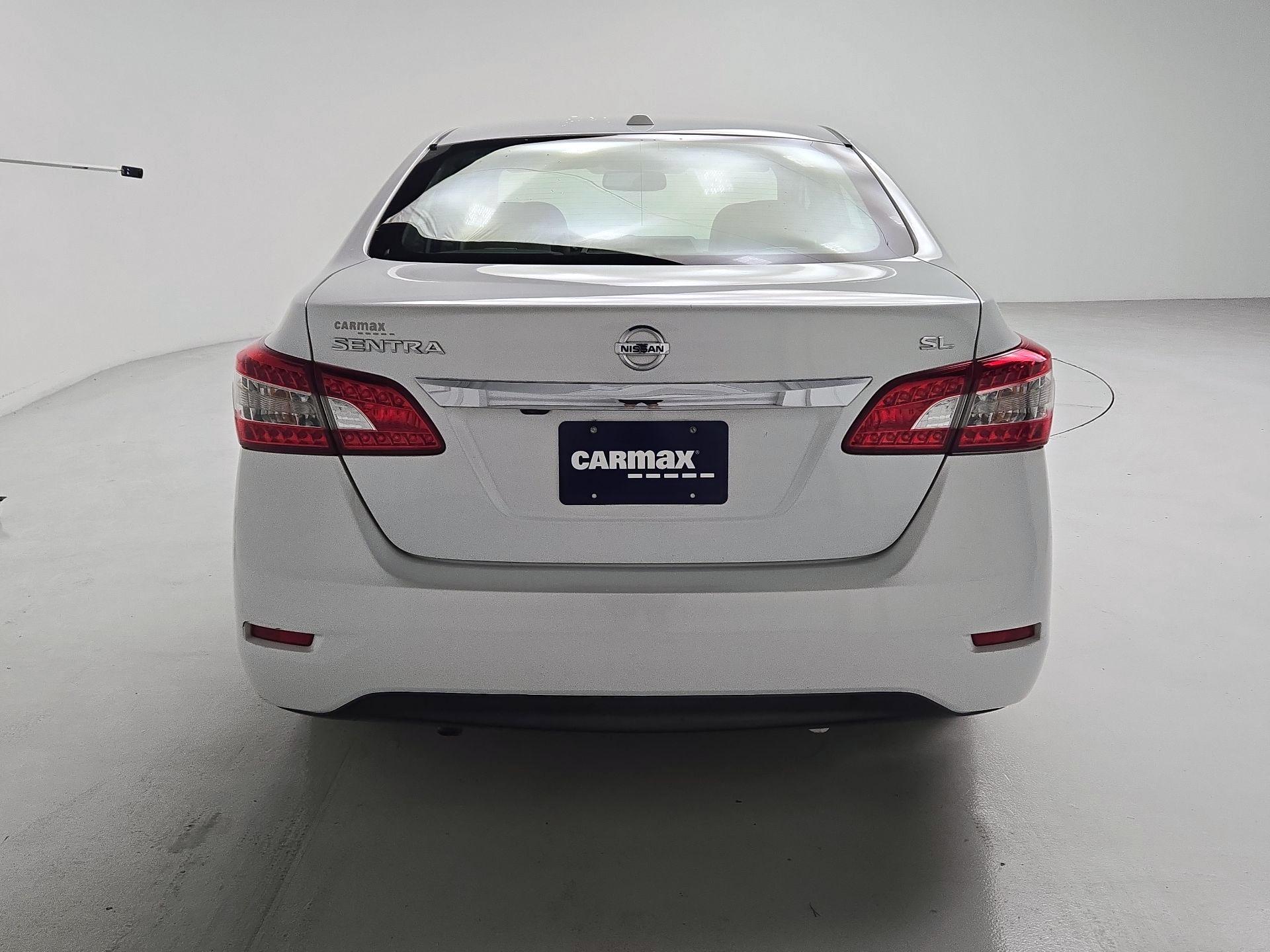 Thumbnail: 2015 Nissan Sentra - 6