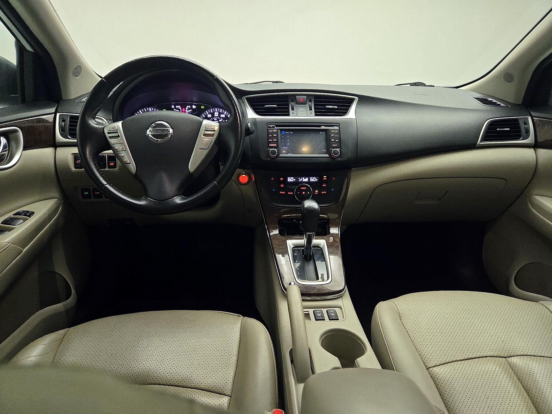 Thumbnail: 2015 Nissan Sentra - 8