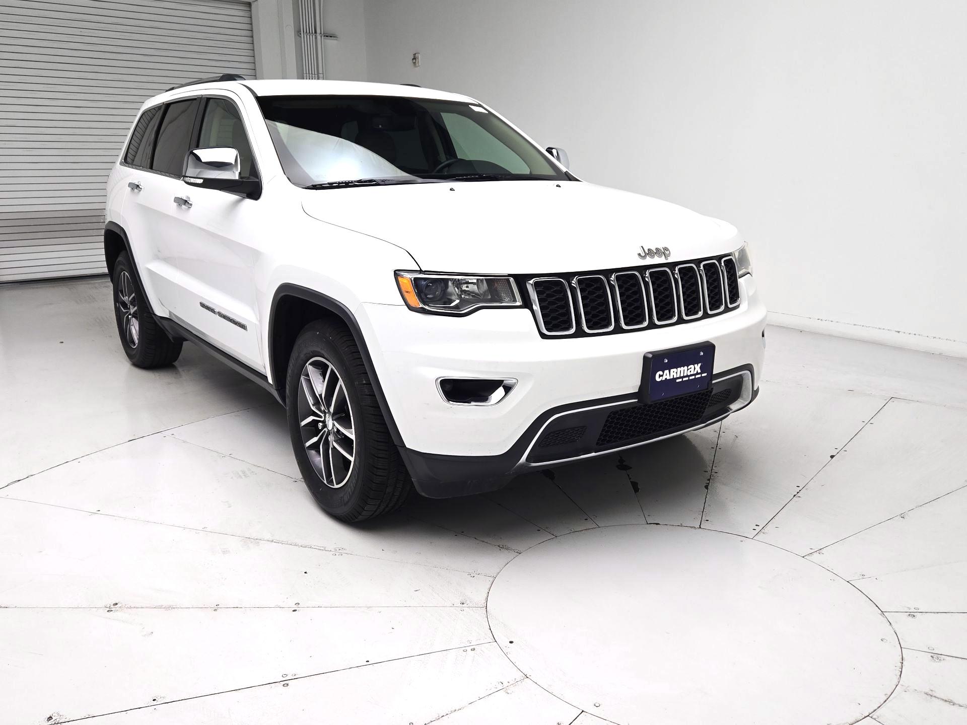 Thumbnail: 2018 Jeep Grand Cherokee - 1