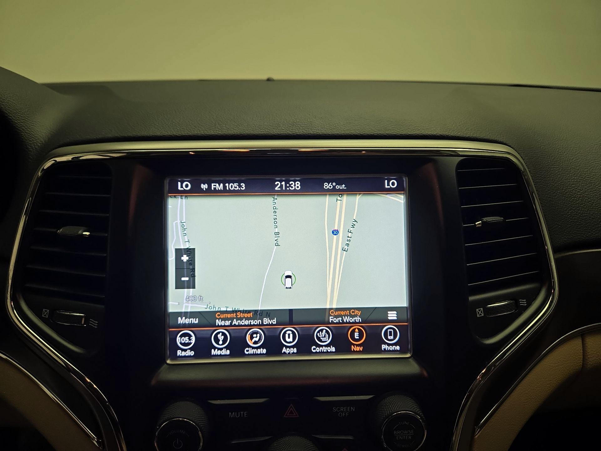 Thumbnail: 2018 Jeep Grand Cherokee - 11