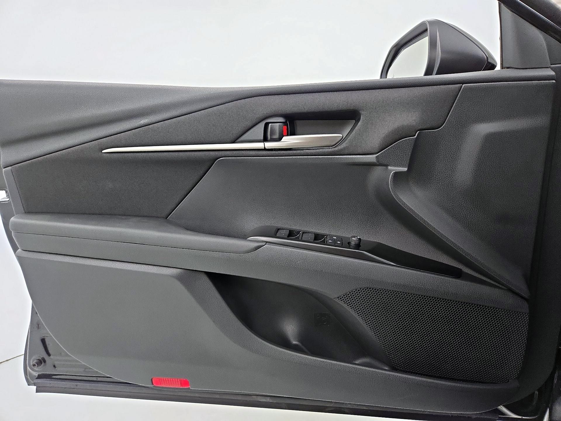 Thumbnail: 2026 Toyota Camry - 12