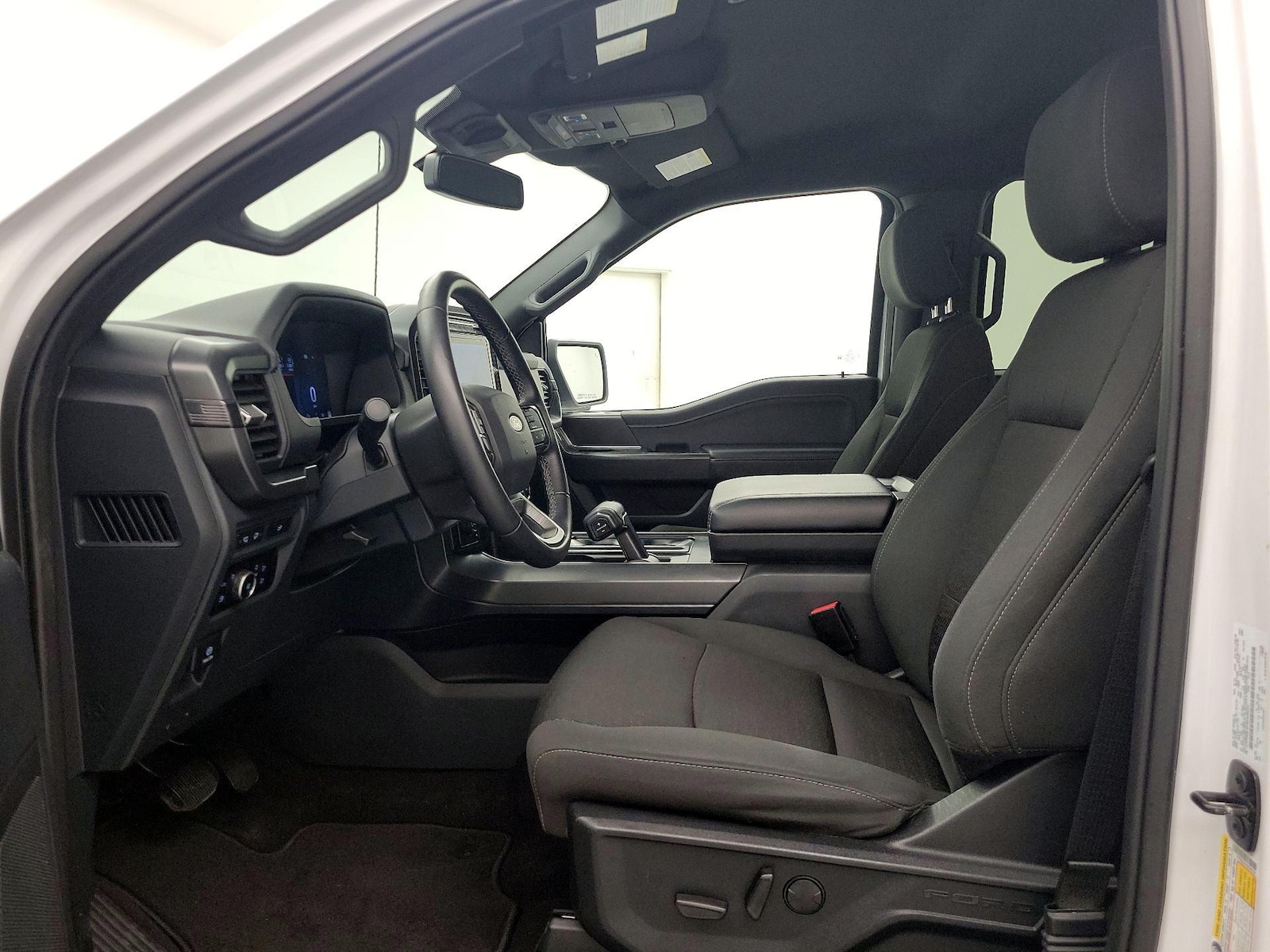 2024 Ford F-150 XLT - Photo 12