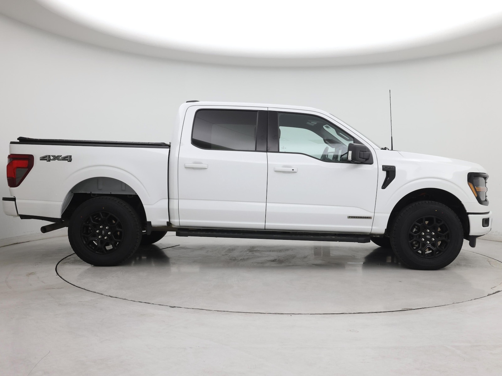 2024 Ford F-150 XLT - Photo 8
