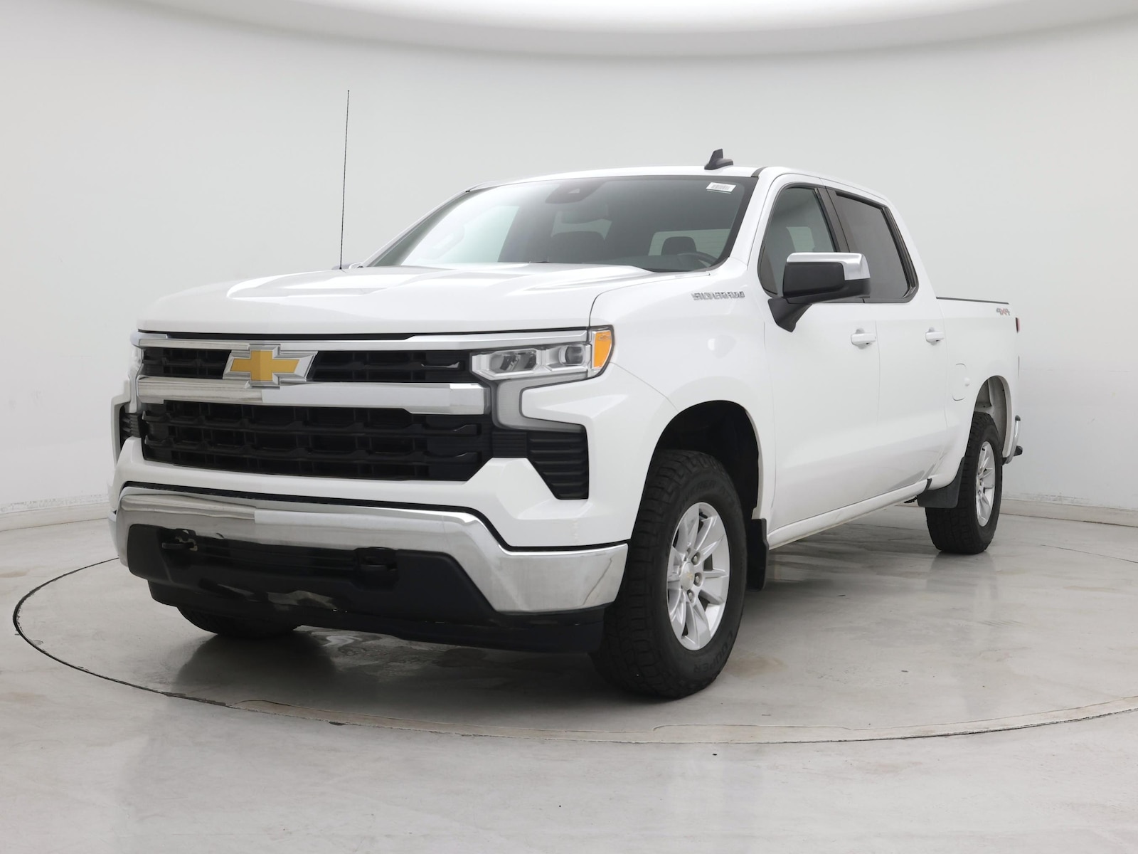 2023 Chevrolet Silverado 1500 LT - Photo 5