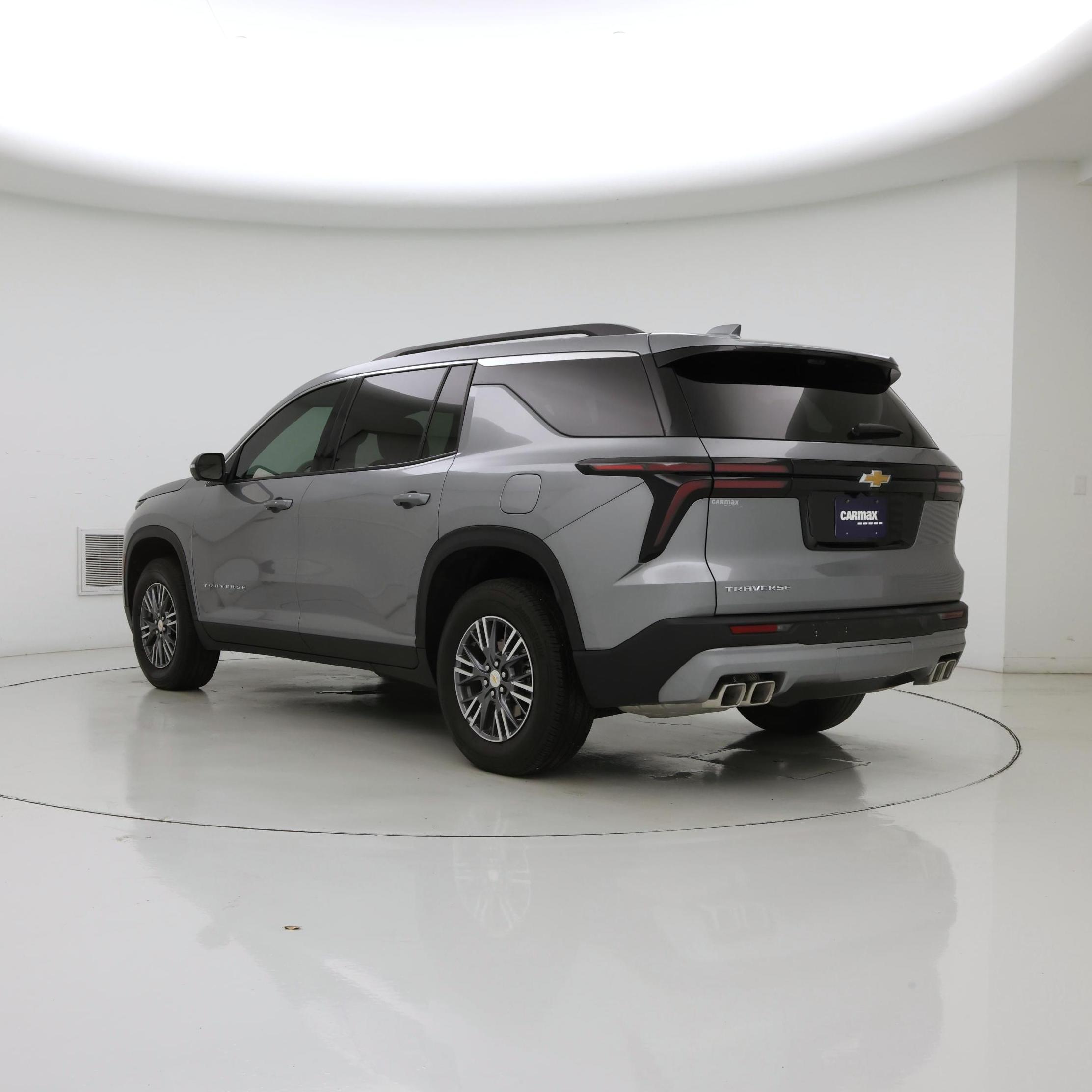 Thumbnail: 2026 Chevrolet Traverse - 2