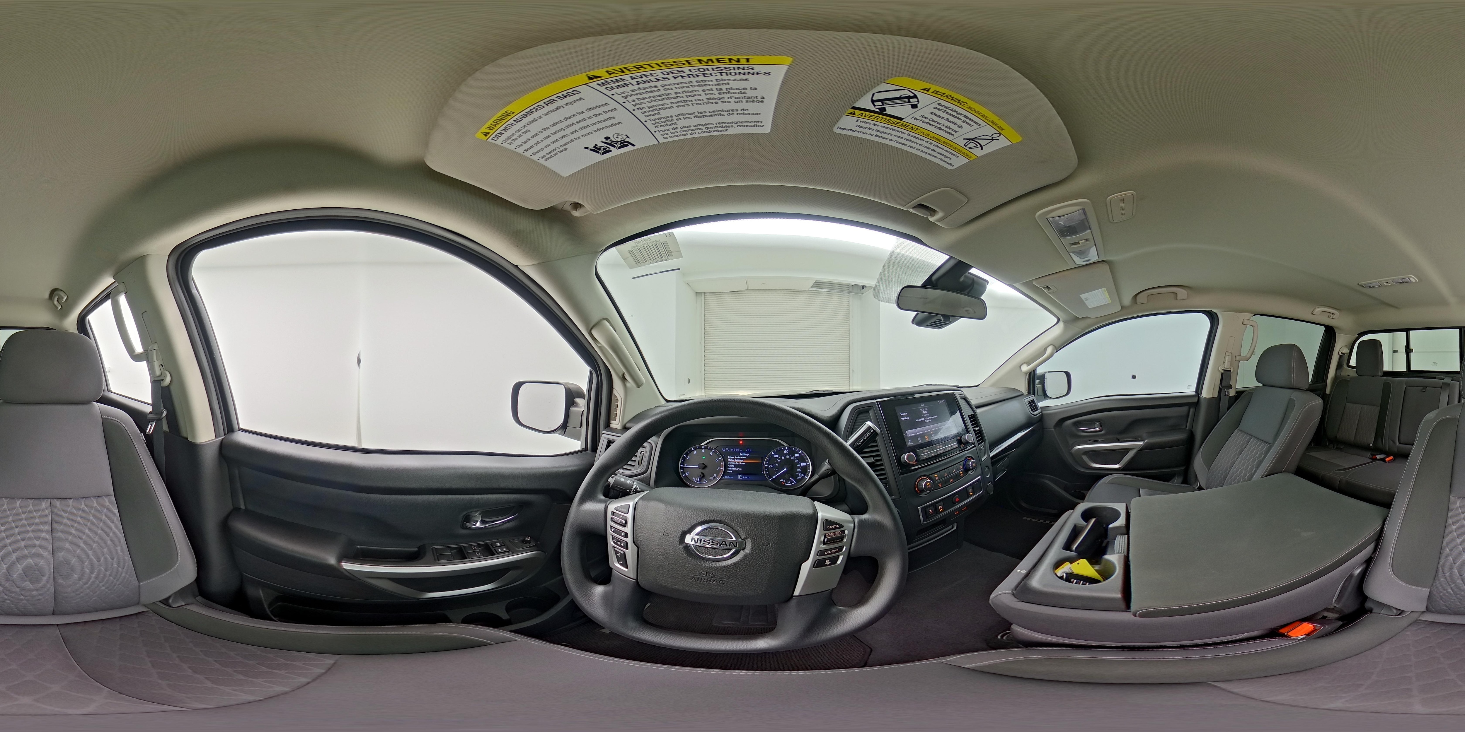 2022 Nissan Titan SV - Photo 26