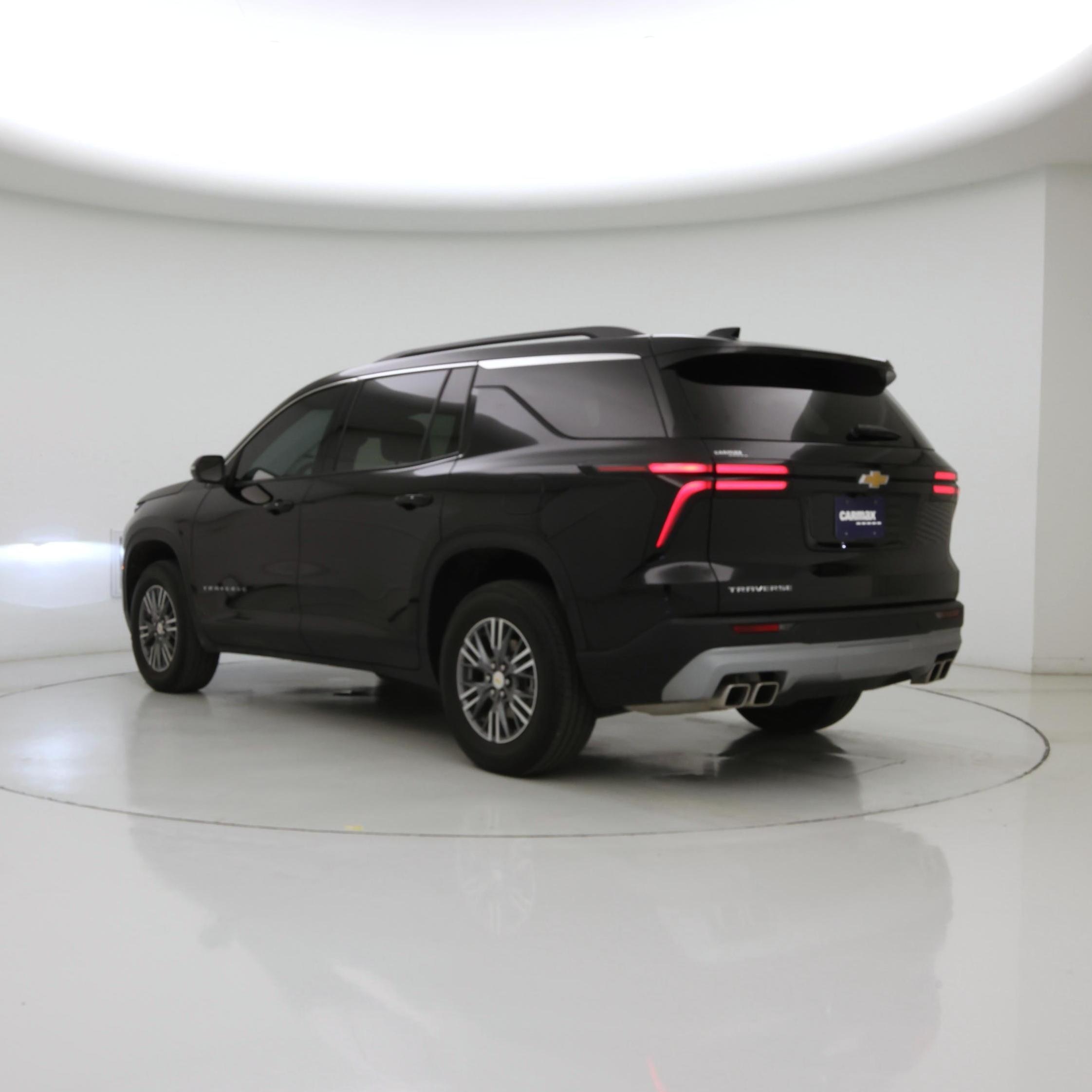 Thumbnail: 2025 Chevrolet Traverse - 2