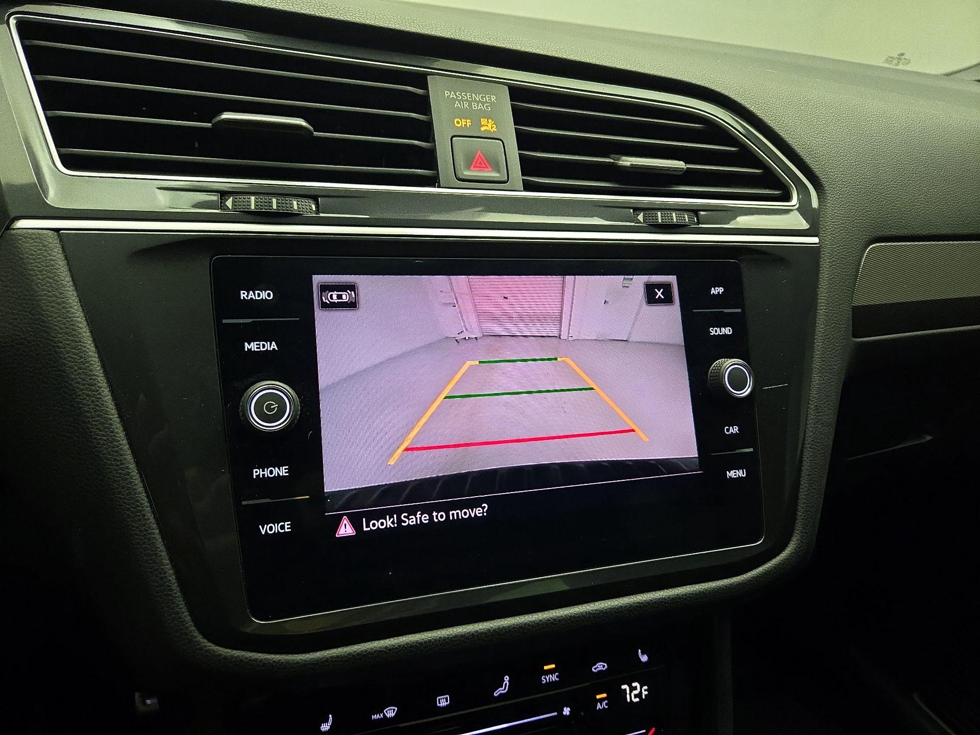 Thumbnail: 2024 Volkswagen Tiguan - 12