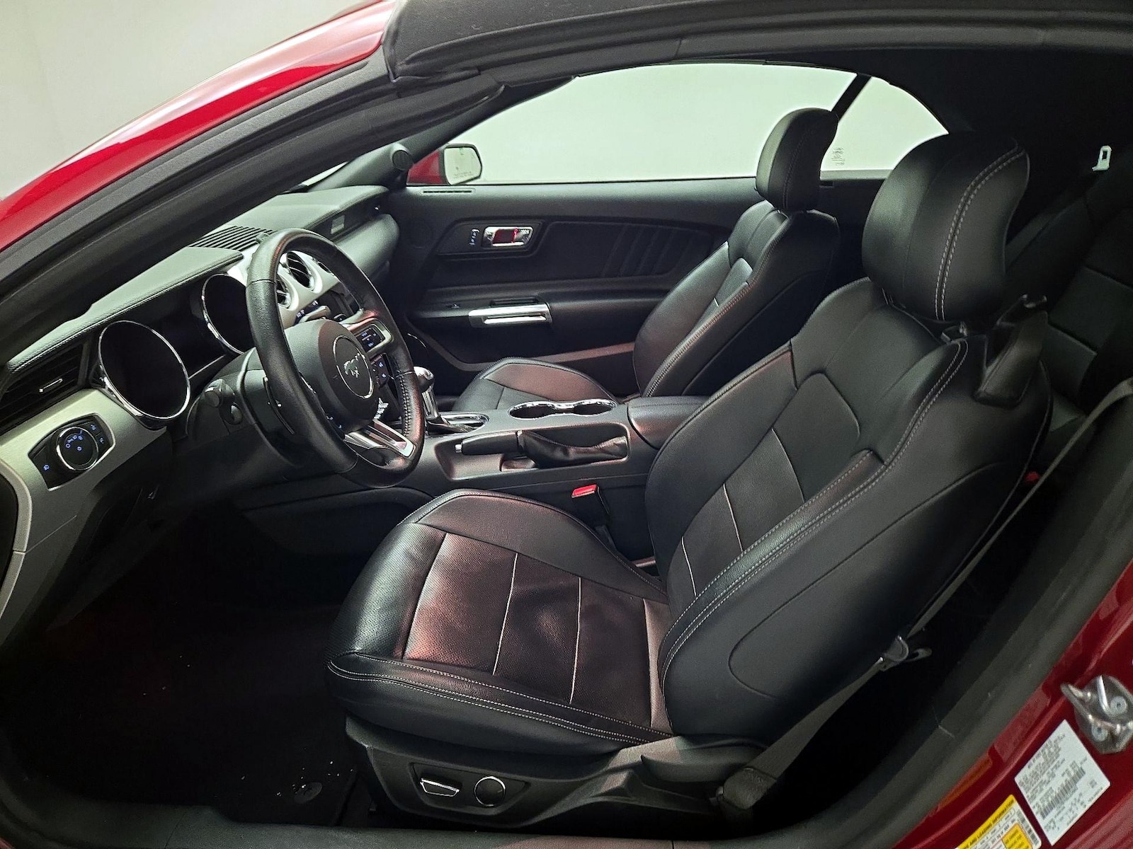 2016 Ford Mustang GT Premium - Photo 10