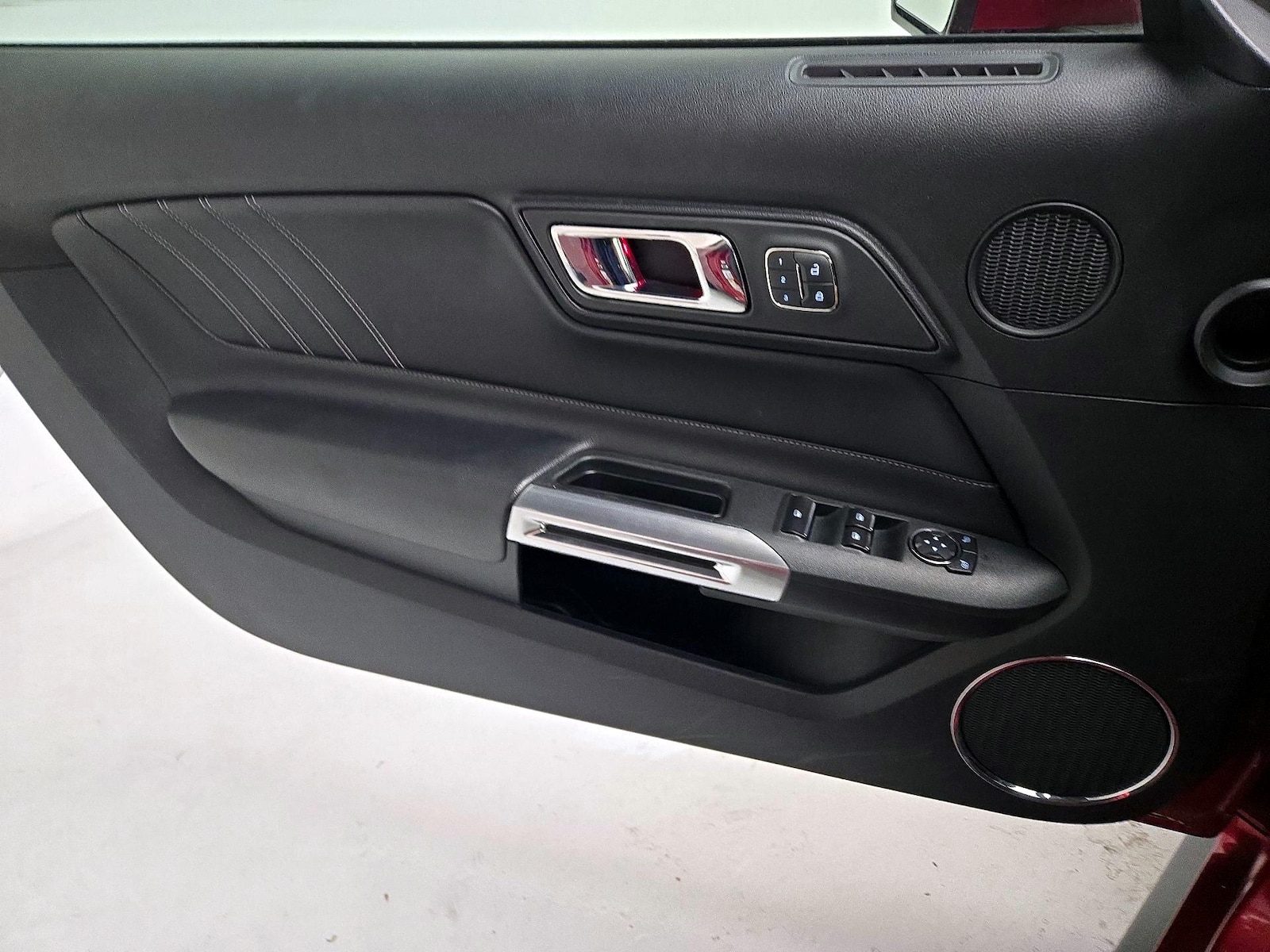 2016 Ford Mustang GT Premium - Photo 11
