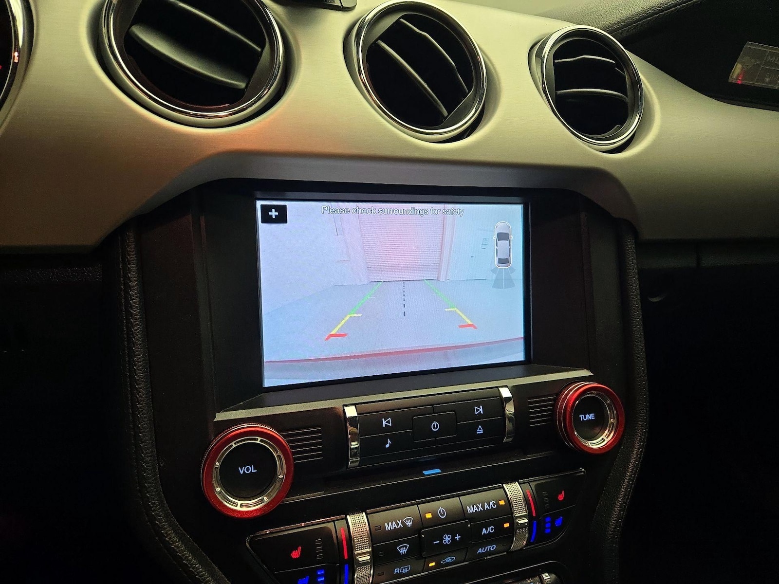 2016 Ford Mustang GT Premium - Photo 13