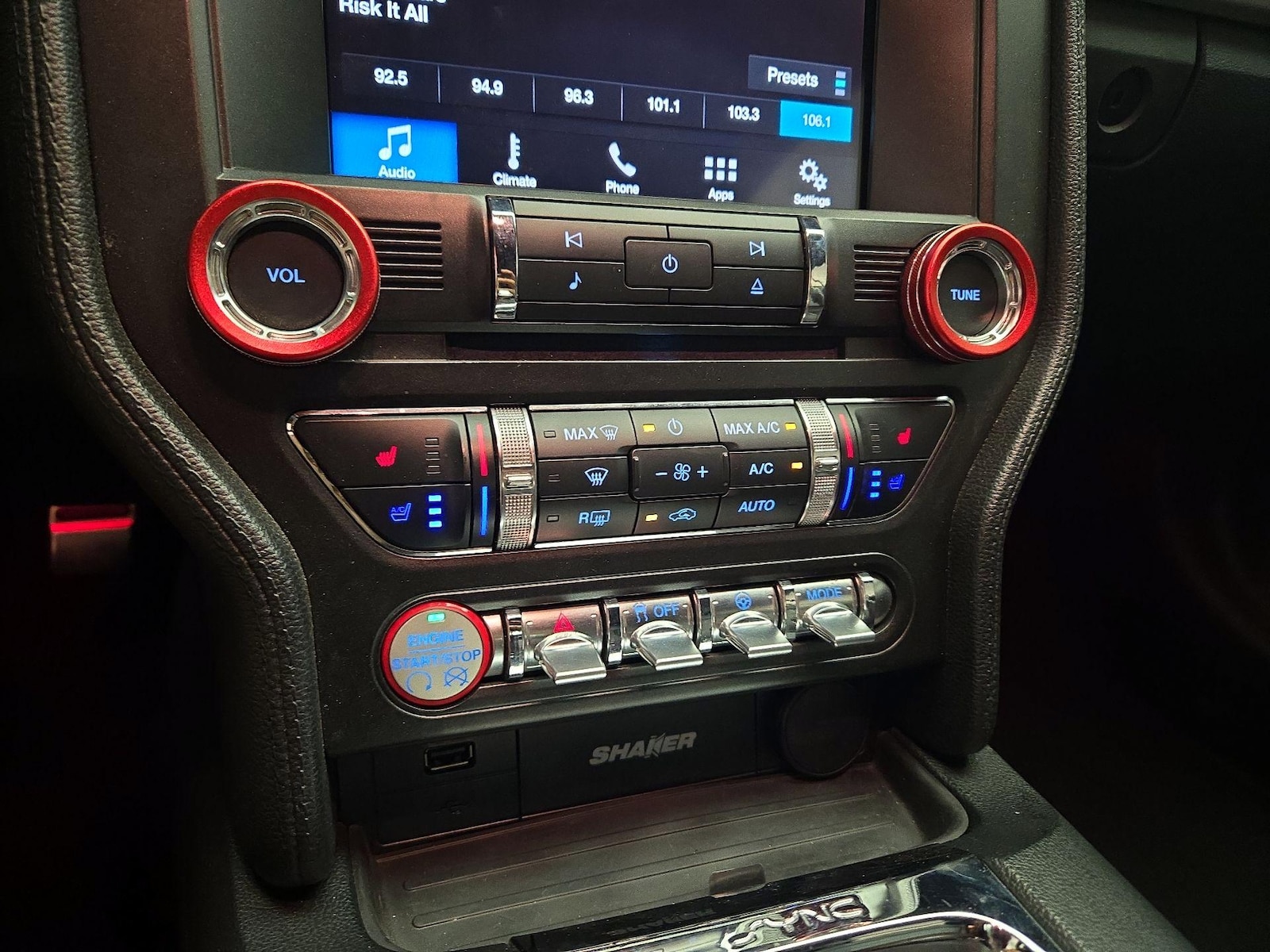 2016 Ford Mustang GT Premium - Photo 15