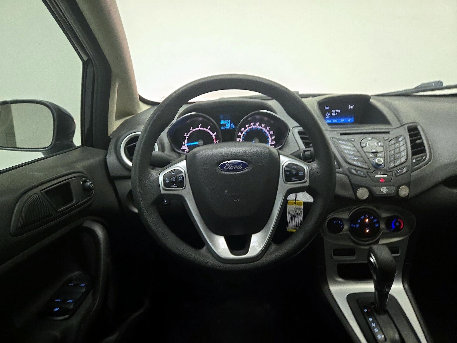 2019 Ford Fiesta SE - Photo 11