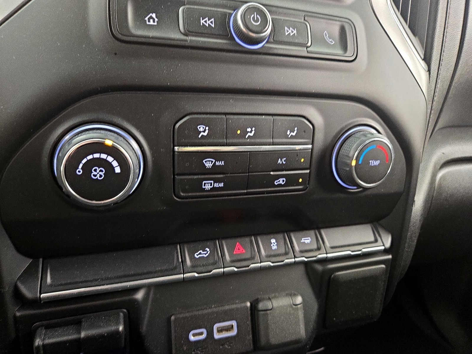 2022 Chevrolet Silverado 2500HD Custom - Photo 15