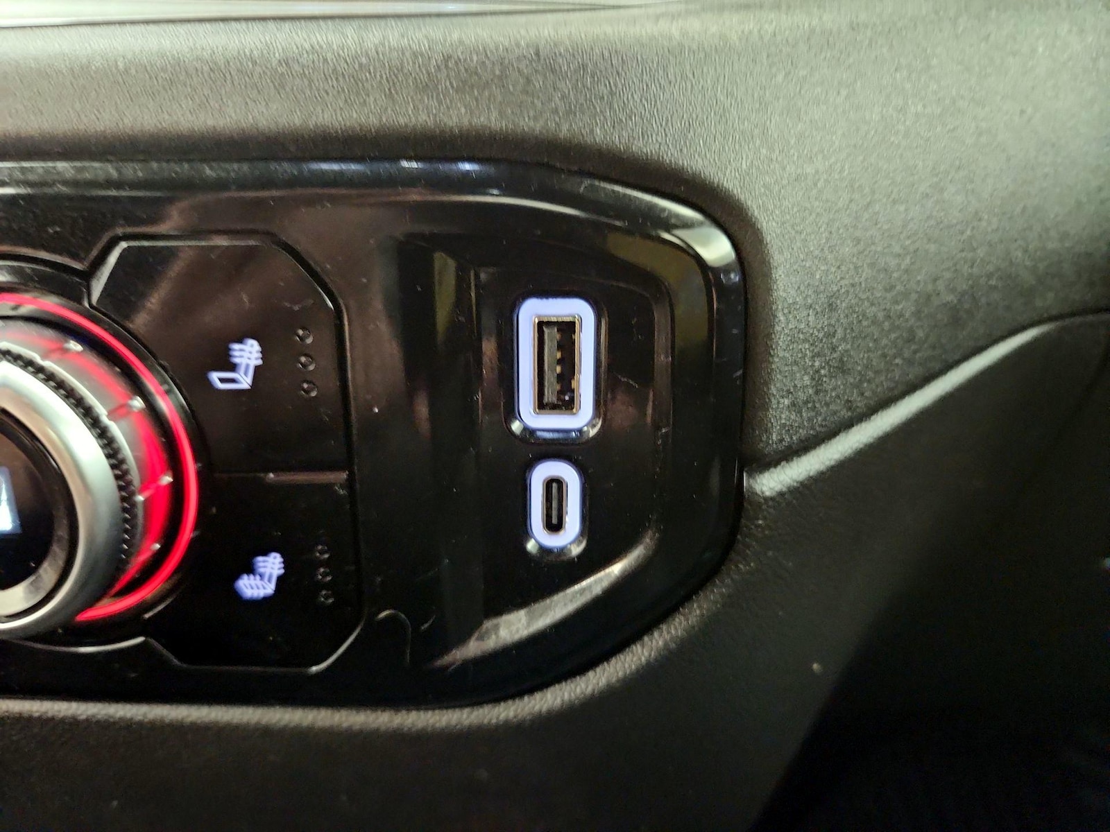 2025 GMC Sierra 1500 SLE - Photo 19