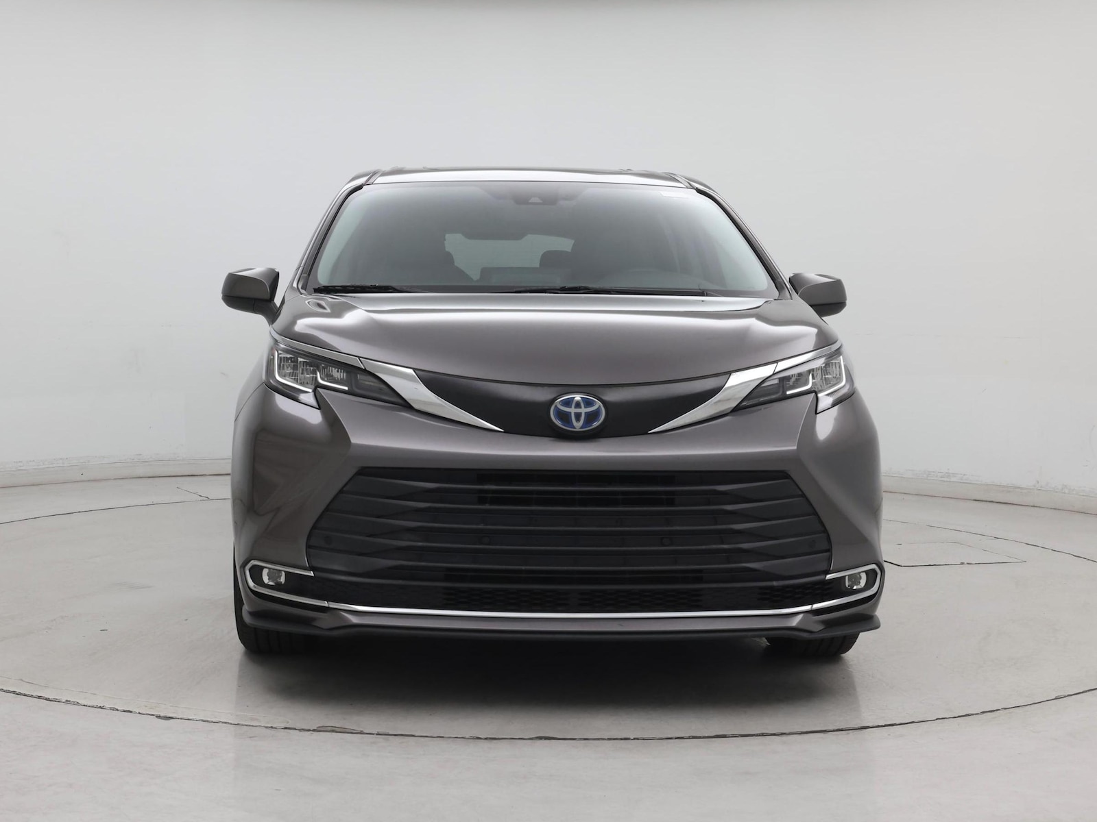 2022 Toyota Sienna XLE - Photo 6