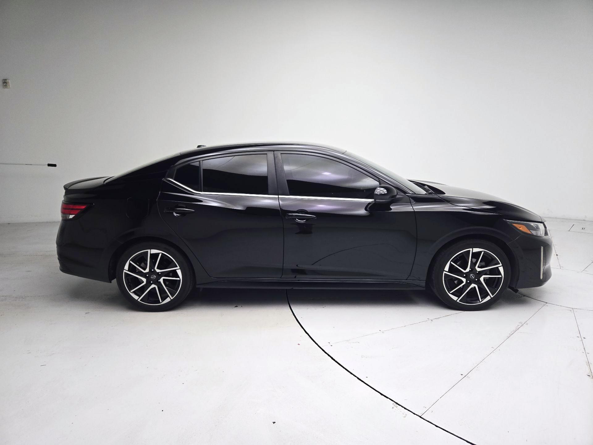Thumbnail: 2024 Nissan Sentra - 4