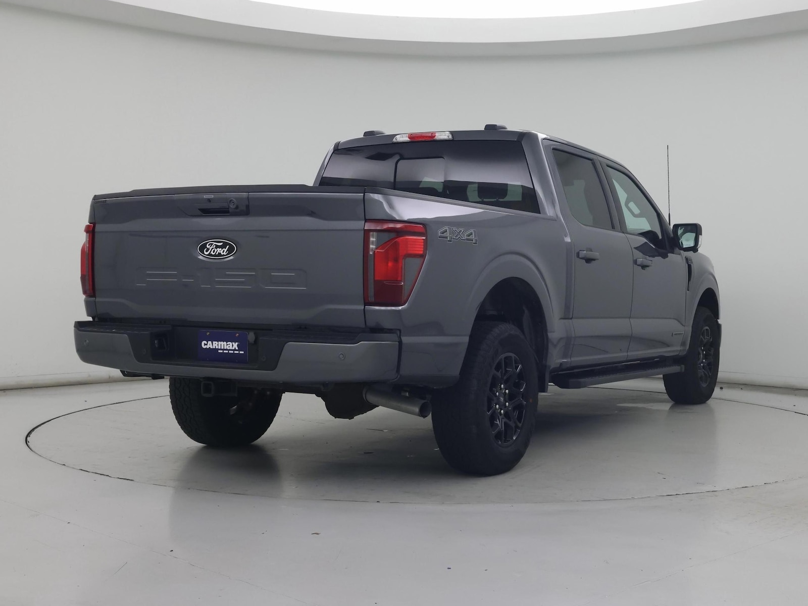 2024 Ford F-150 XLT - Photo 9