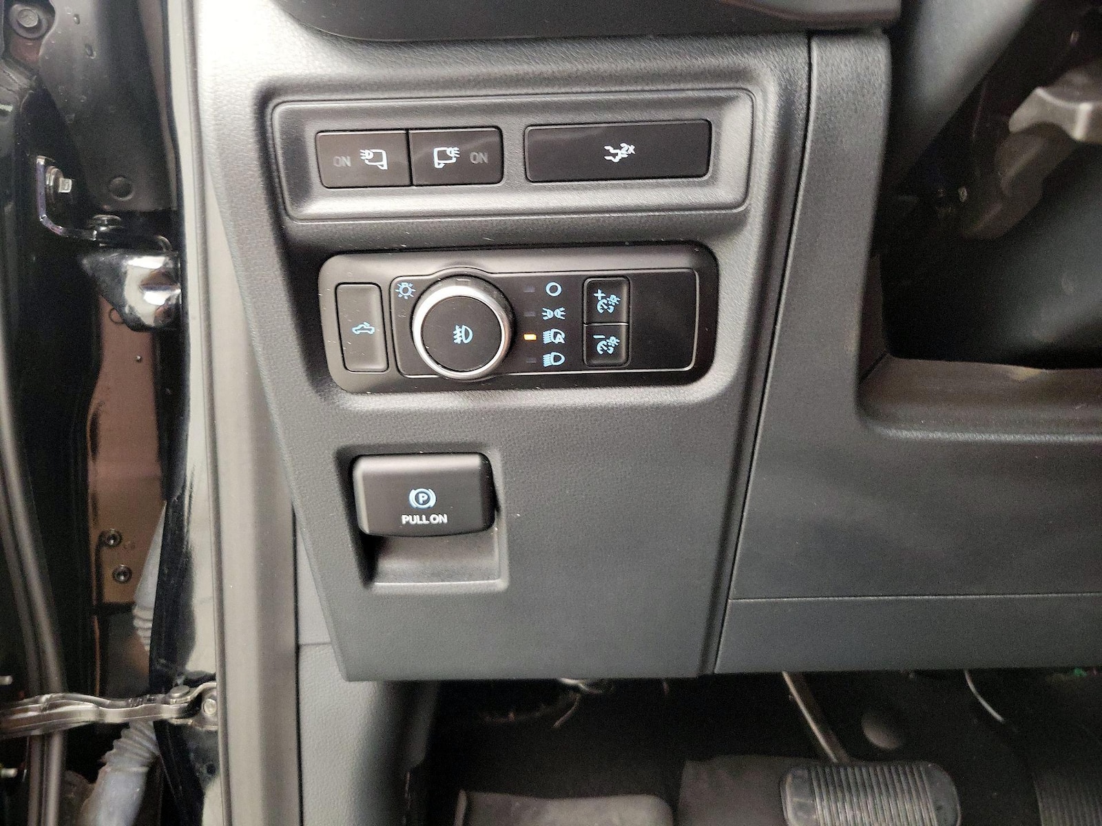 2024 Ford F-150 XLT - Photo 14