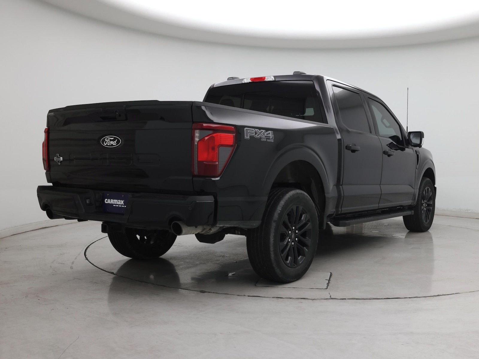 2024 Ford F-150 XLT - Photo 9