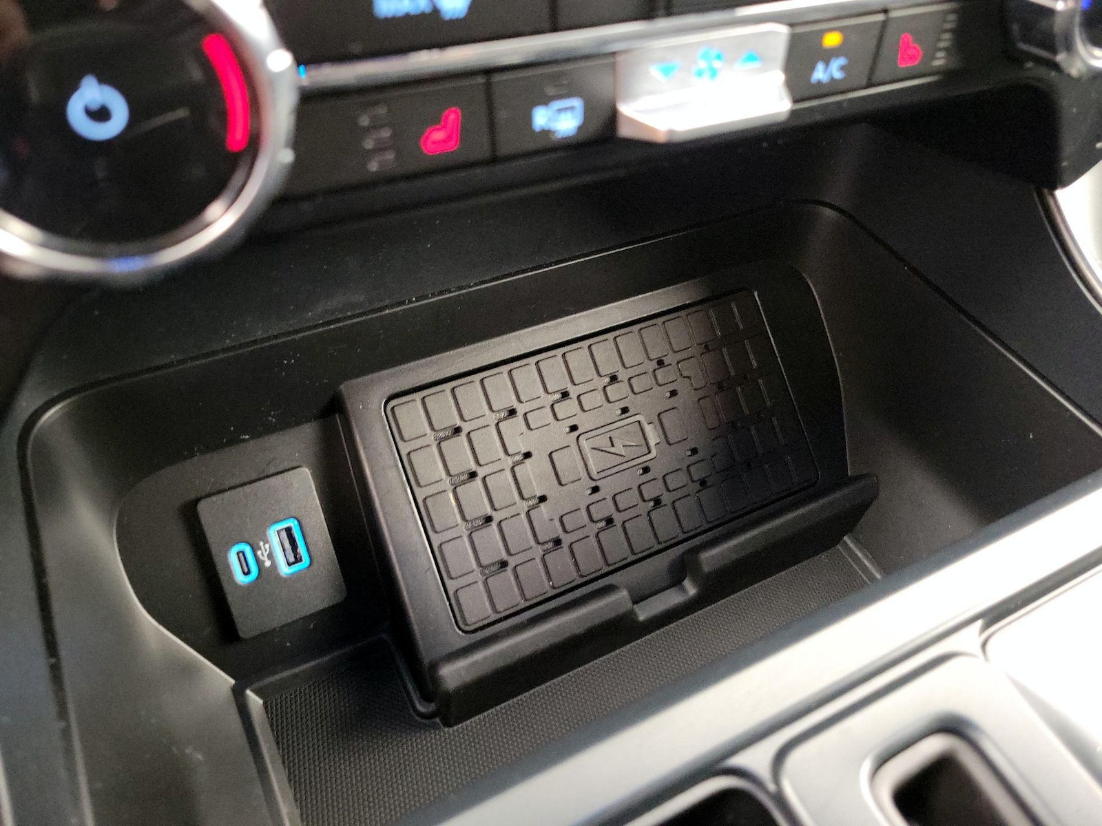 2024 Ford F-150 XLT - Photo 20