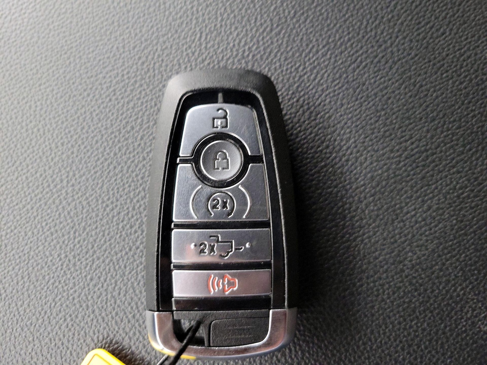 2024 Ford F-150 XLT - Photo 24