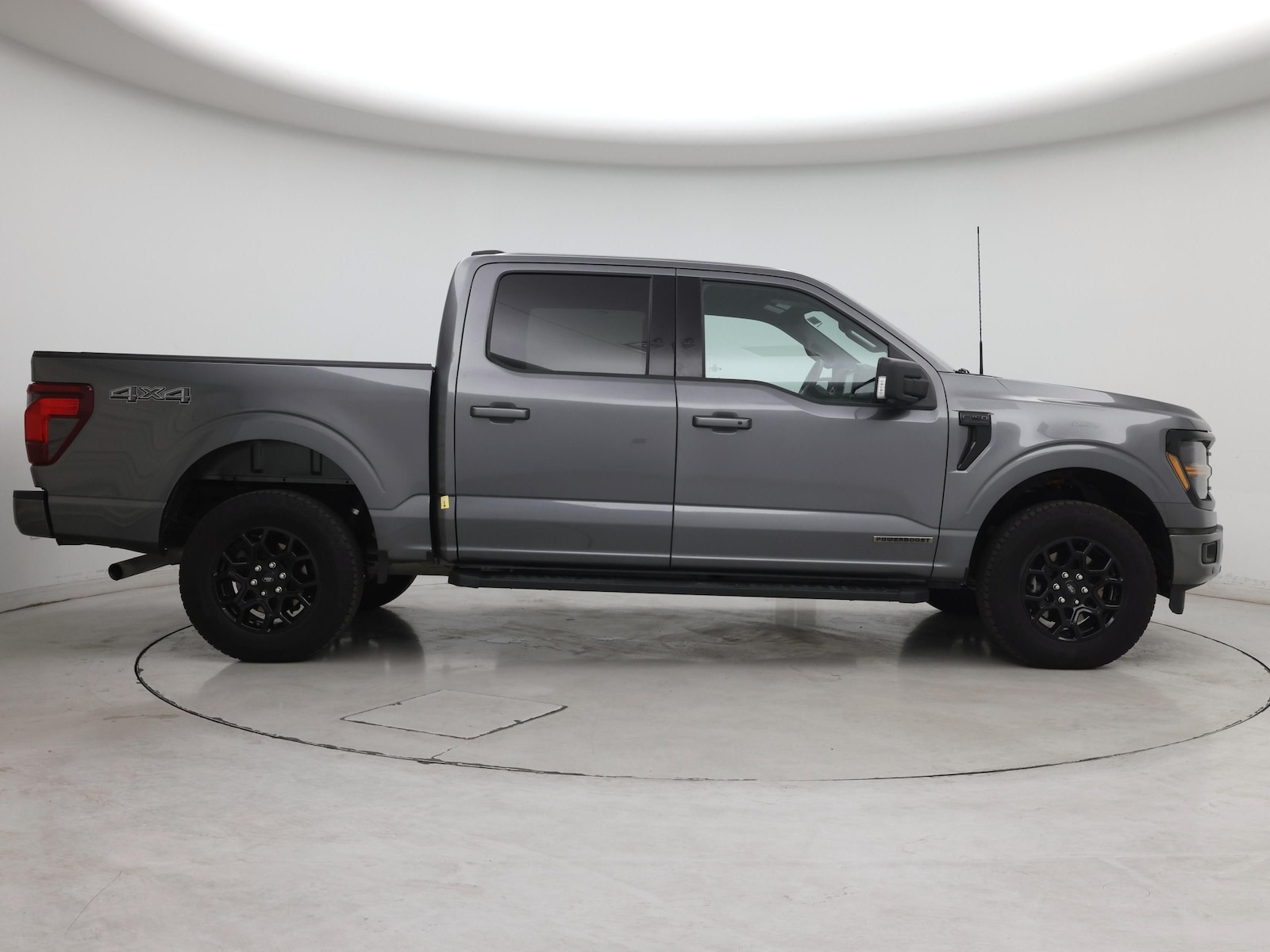 2024 Ford F-150 XLT - Photo 8
