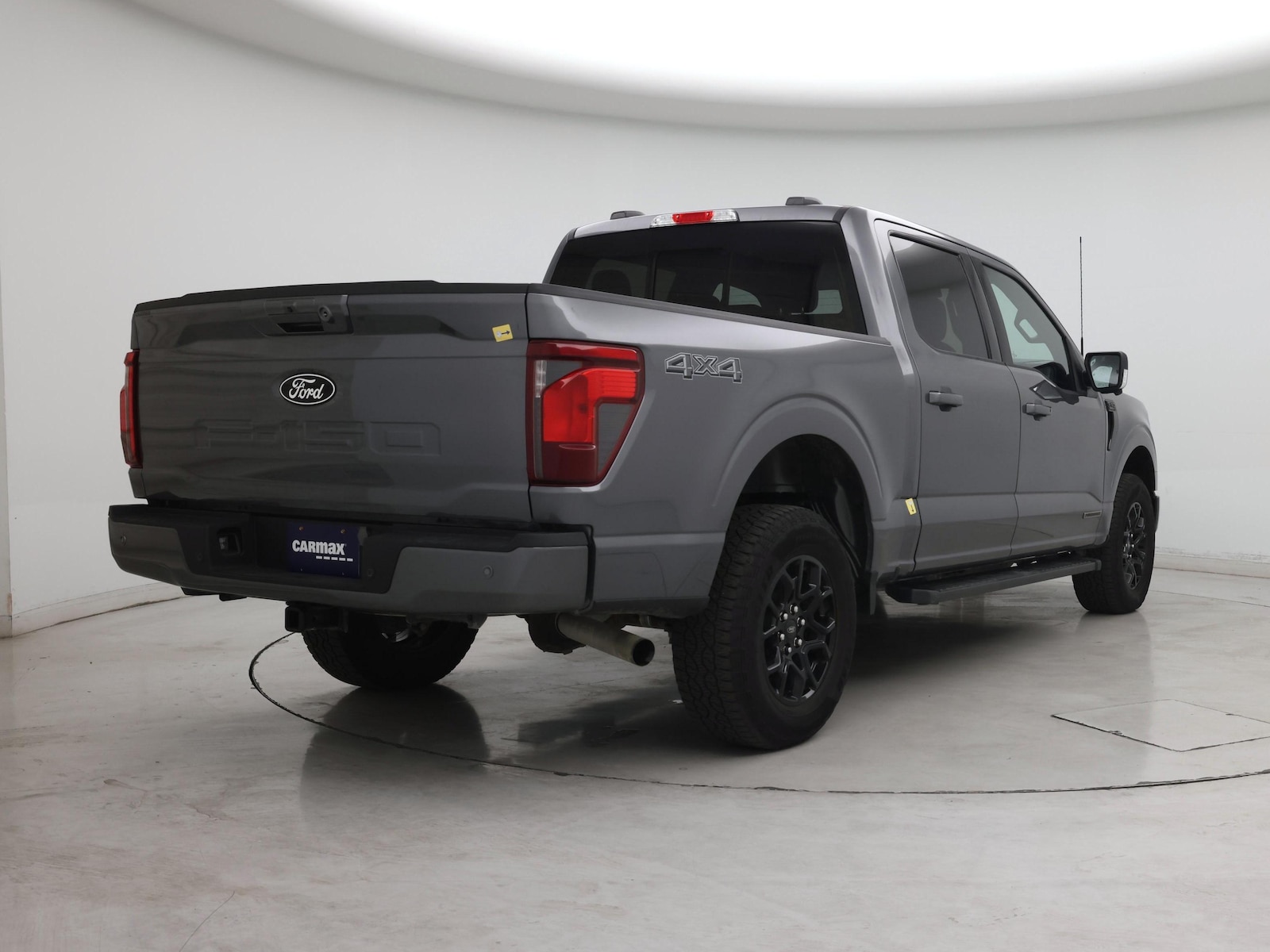2024 Ford F-150 XLT - Photo 9