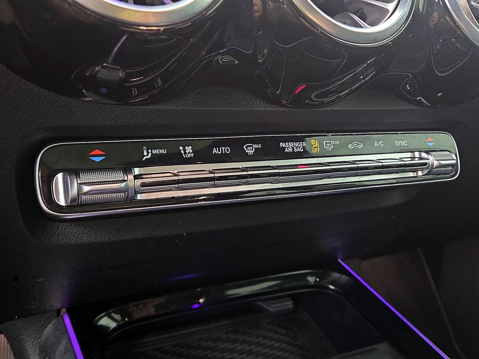 2024 Mercedes-Benz GLB Base - Photo 18