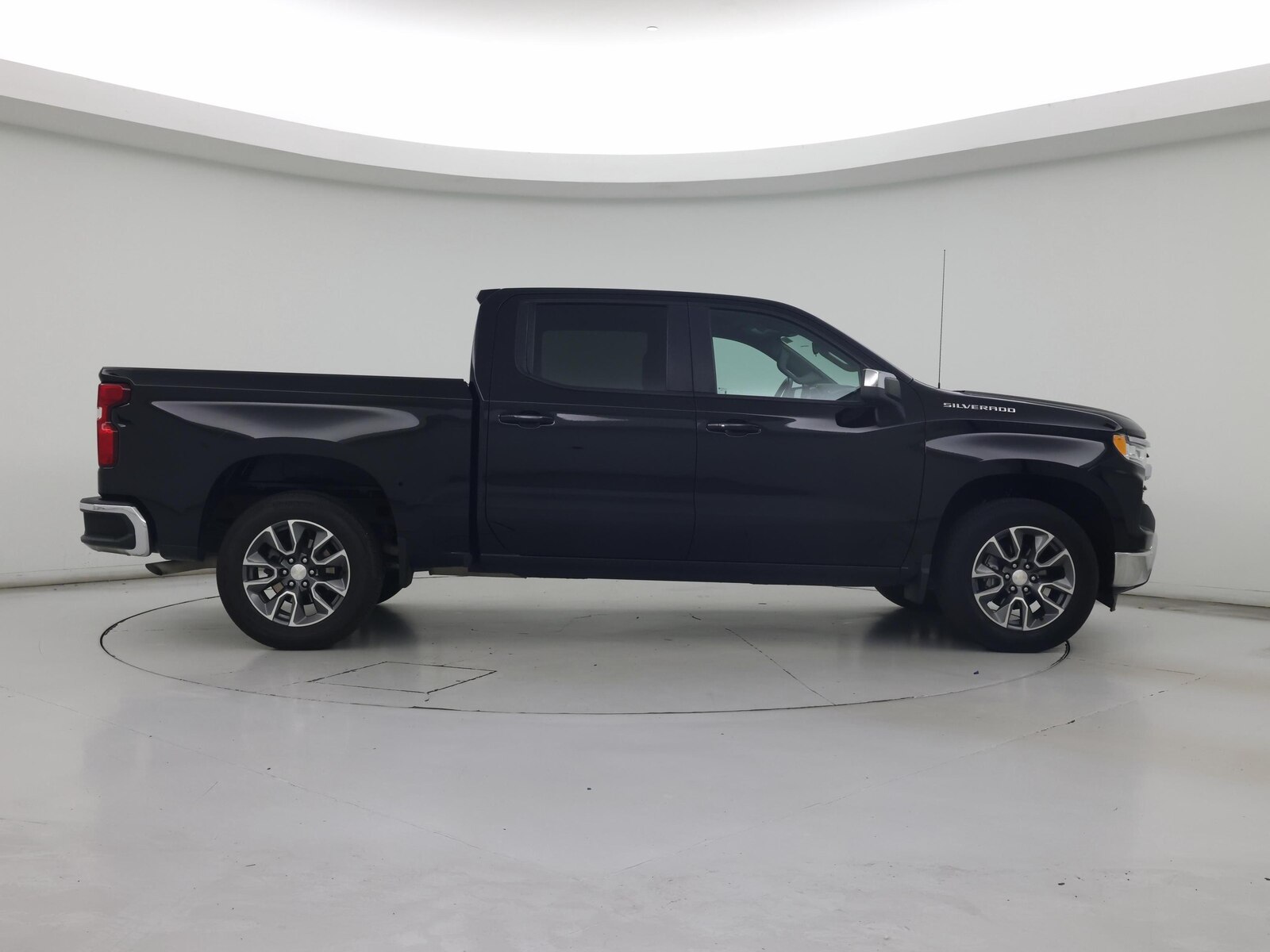 2023 Chevrolet Silverado 1500 LT - Photo 8