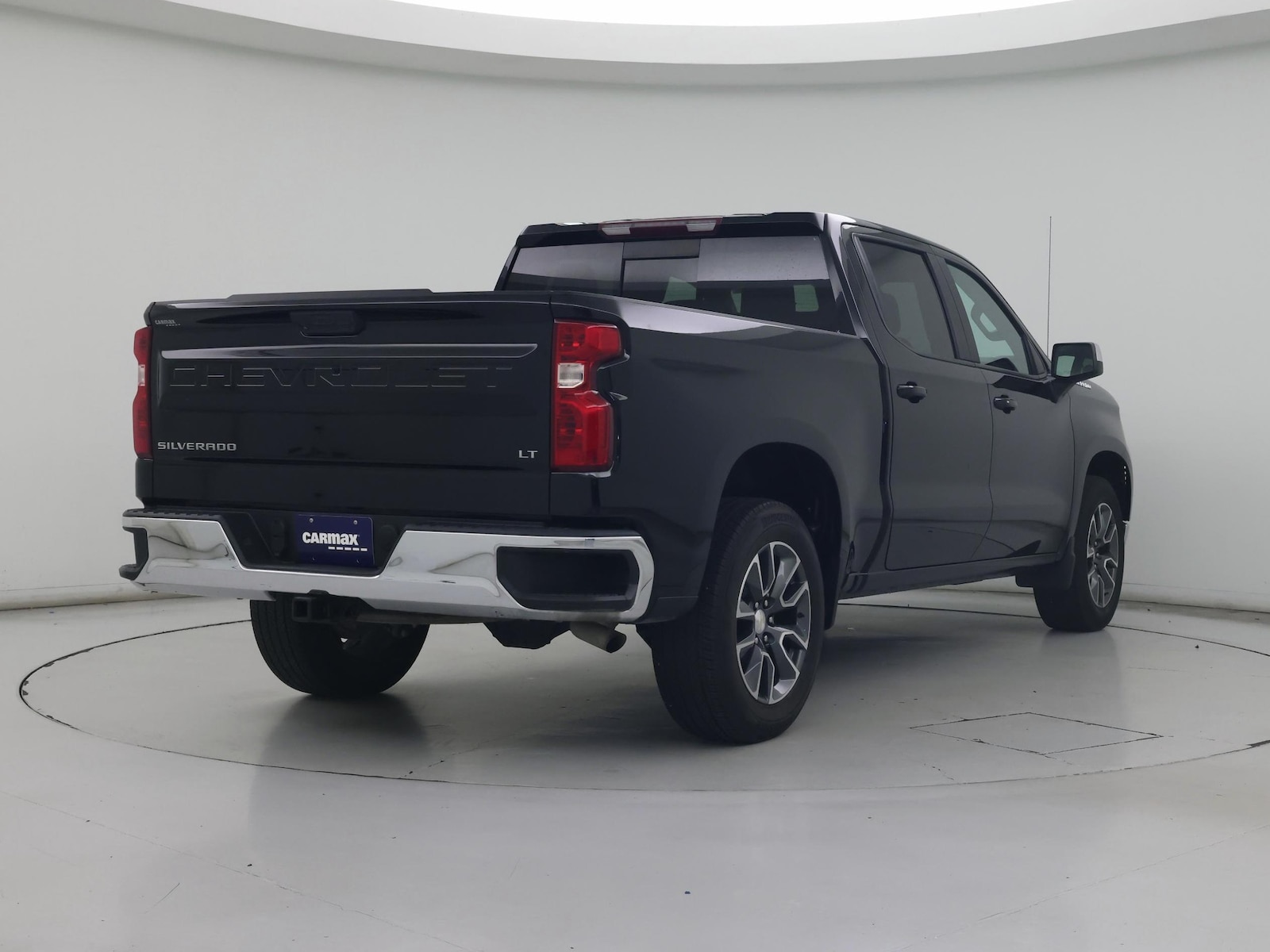 2023 Chevrolet Silverado 1500 LT - Photo 9
